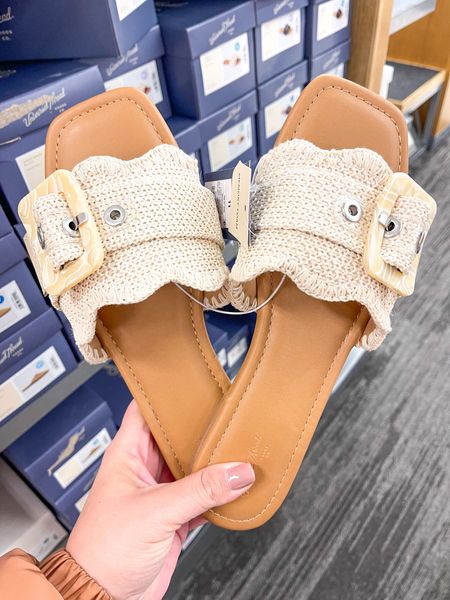 Can’t get over how much these Target sandals remind me of Sam Edelman! These are only $24.99 instead of $130.00! They are not wide width but they have a roomy fit and are extremely comfortable. They also come in black and will be perfect for vacation outfits! 

#LTKSeasonal #LTKshoecrush #LTKfindsunder50
