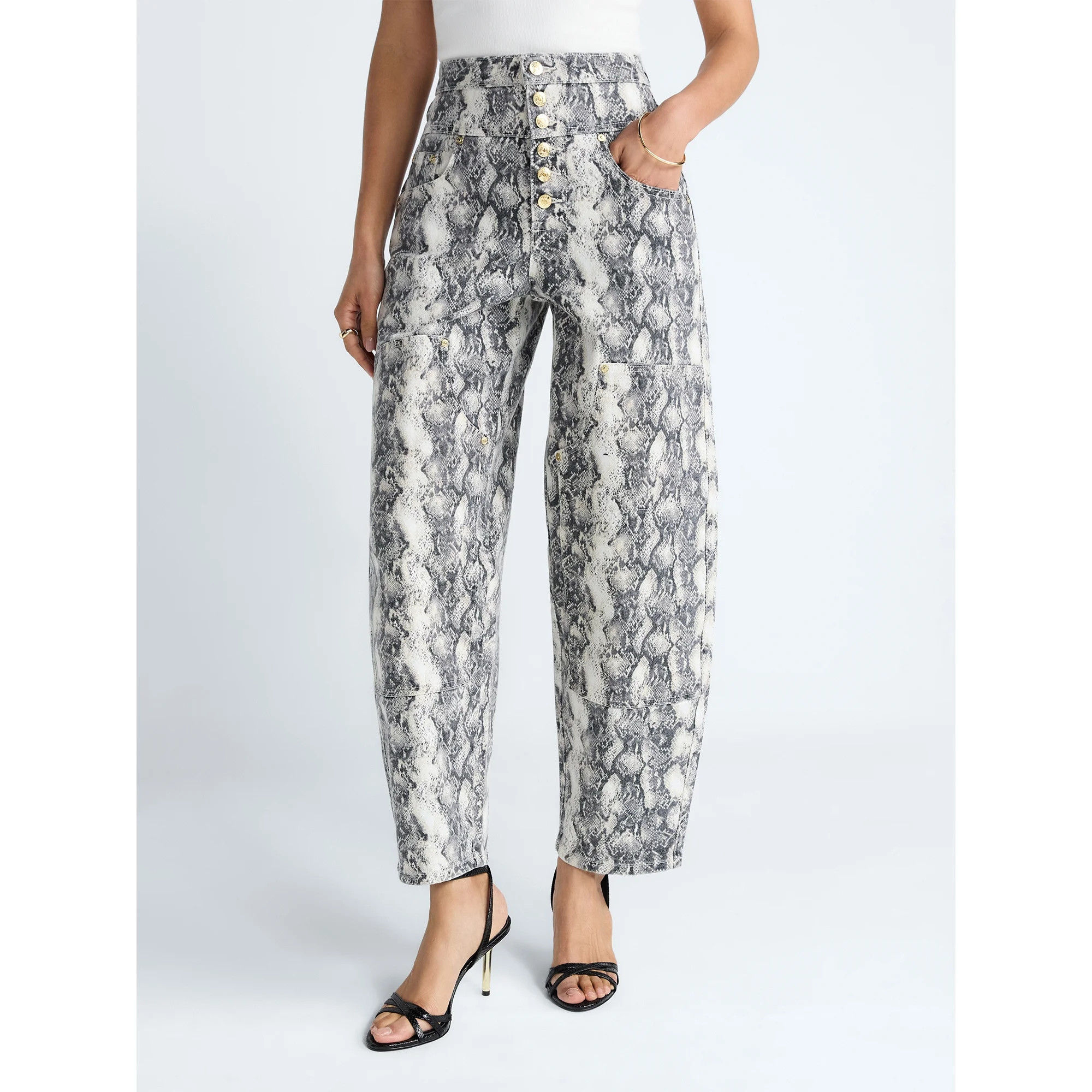 Devil Wears Prada Scoop Collection Women's High-Waisted Jeans, Sizes 0-20 | Walmart (US)