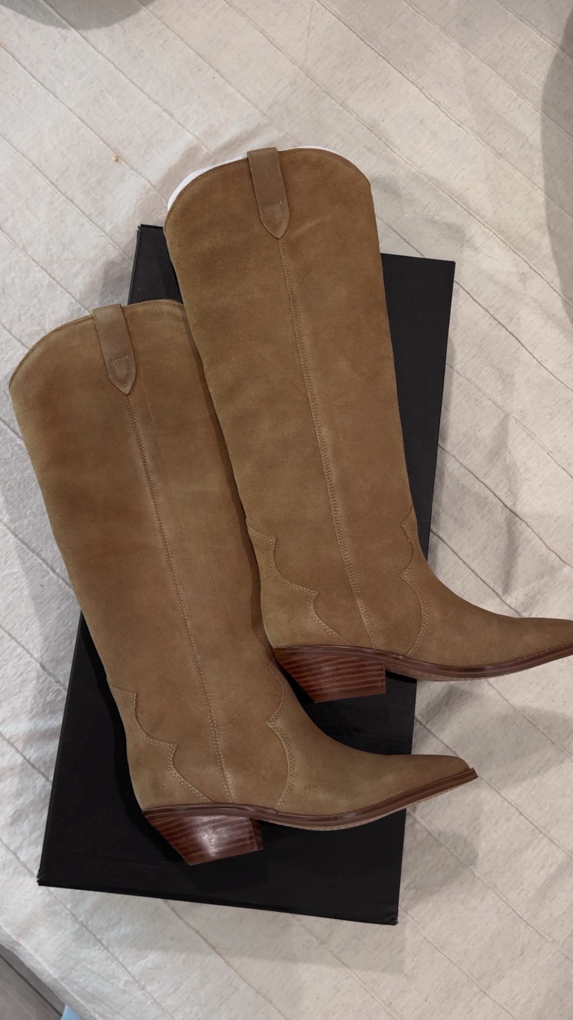 The perfect addition to my boot collection especially for fall!

#LTKShoeCrush #LTKStyleTip
