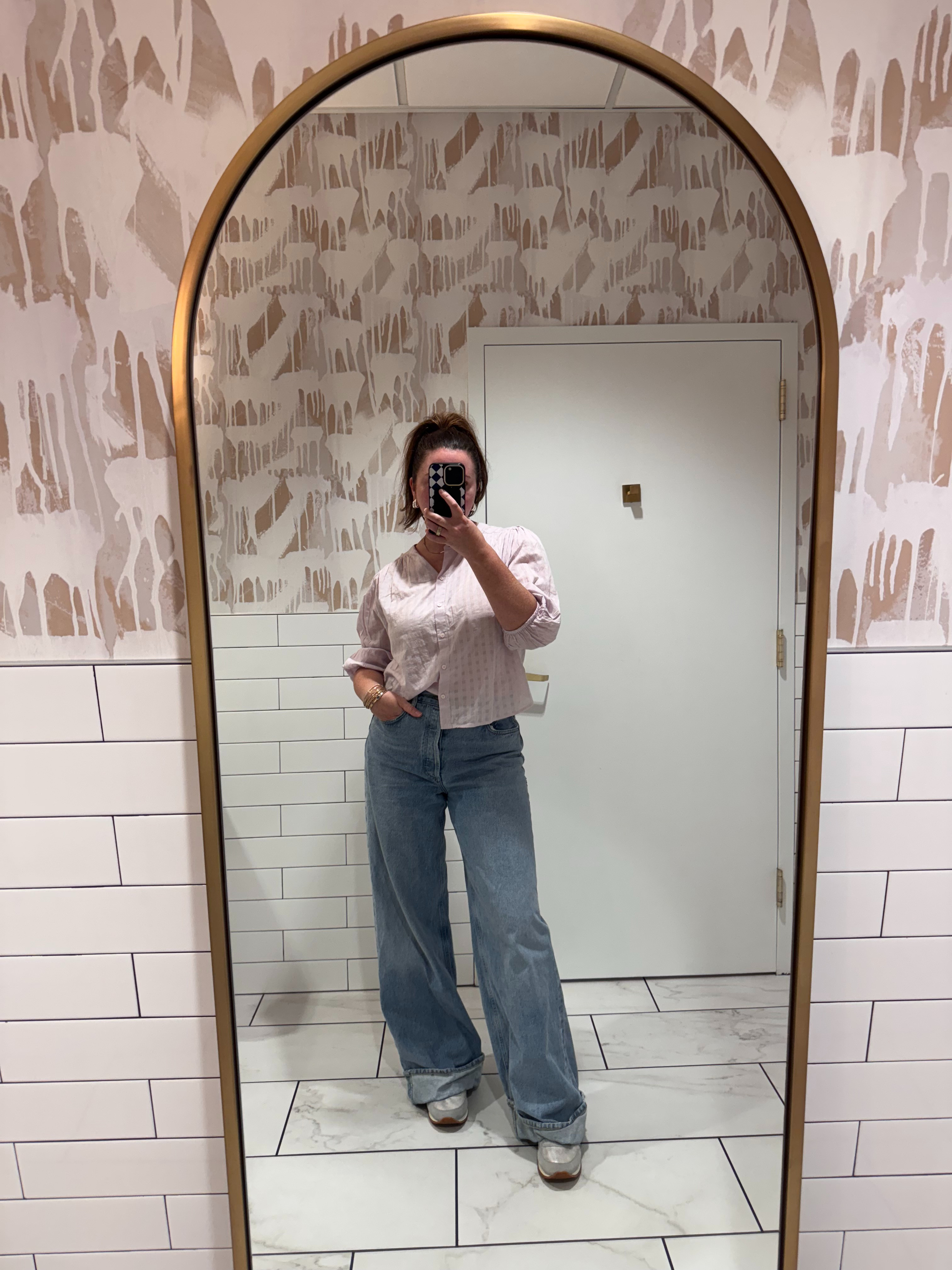 Today's outfit at skinpharm! 

outfit l fall outfit l jeans l denim 

 