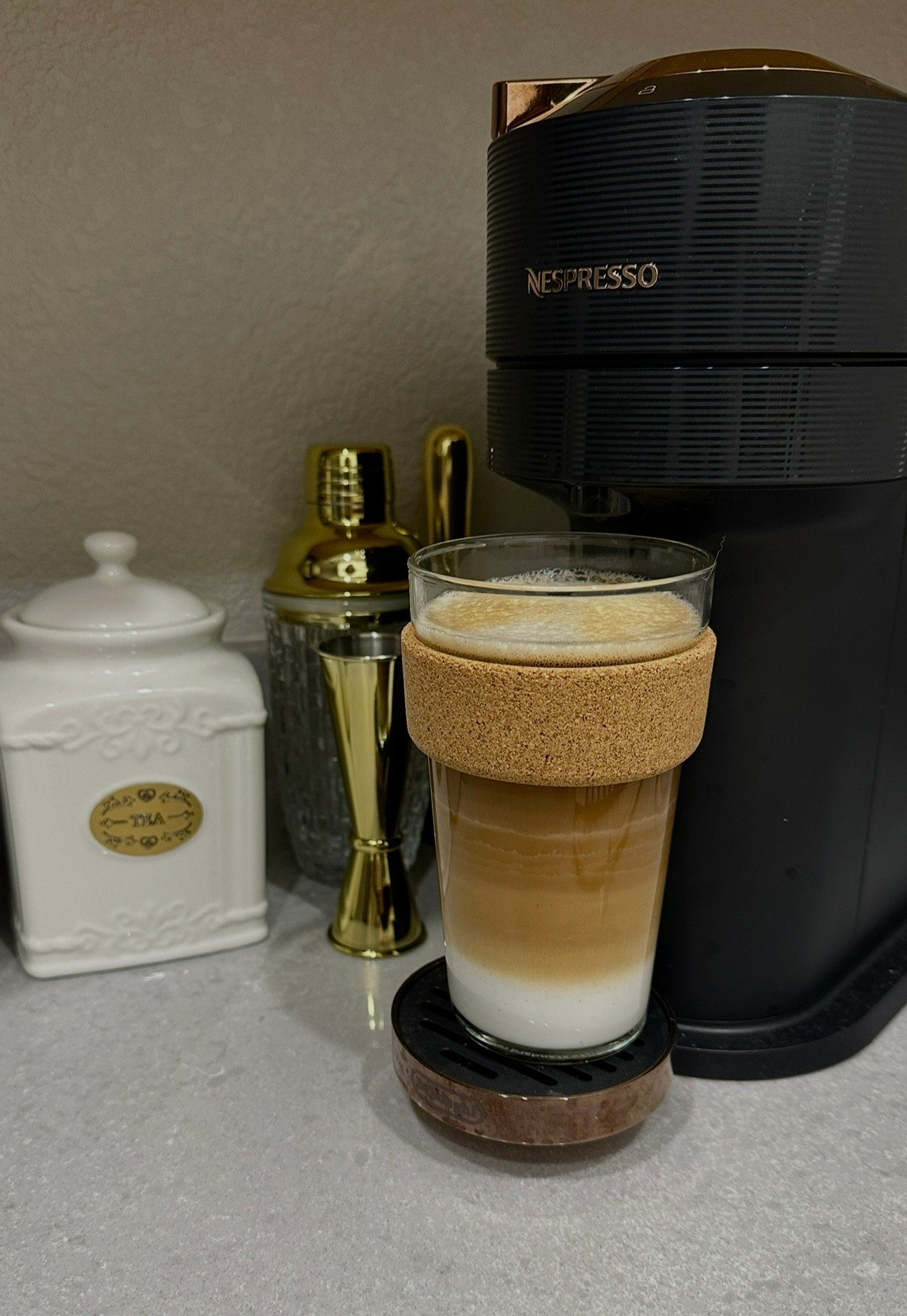 morning !! Favorite to-go cup filled with my favorite coffee☕️🫶🏻

#LTKHome #LTKSeasonal #LTKFindsUnder50