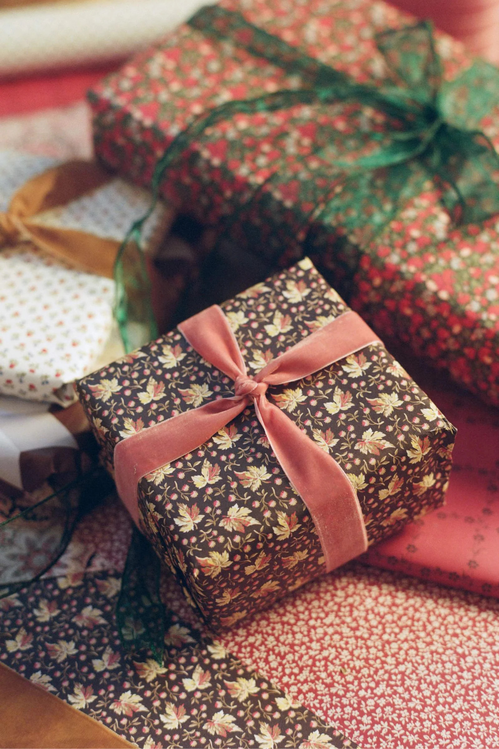 The Christy Dawn Gift Wrapping Paper | Holiday Vintage Harvest | Christy Dawn