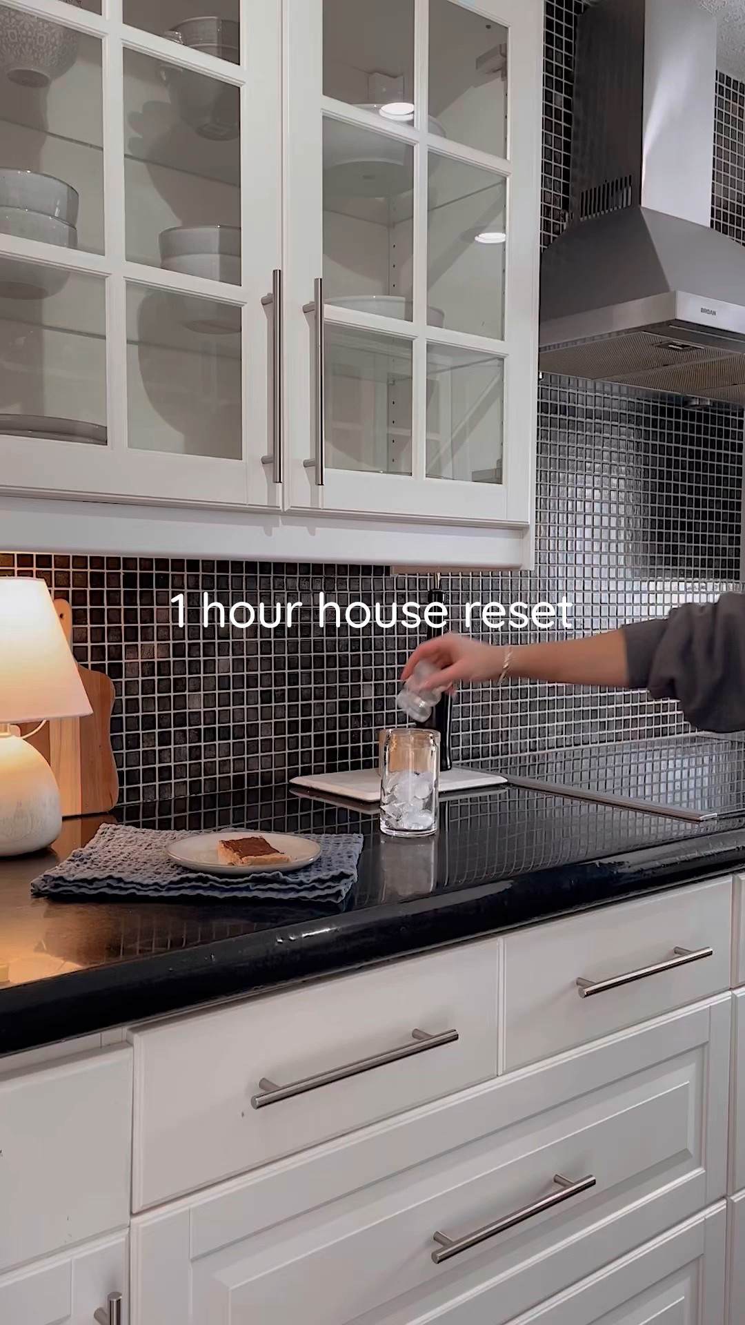 Weekly house reset and I linked everything from the video here 

#LTKHome #LTKWatchNow