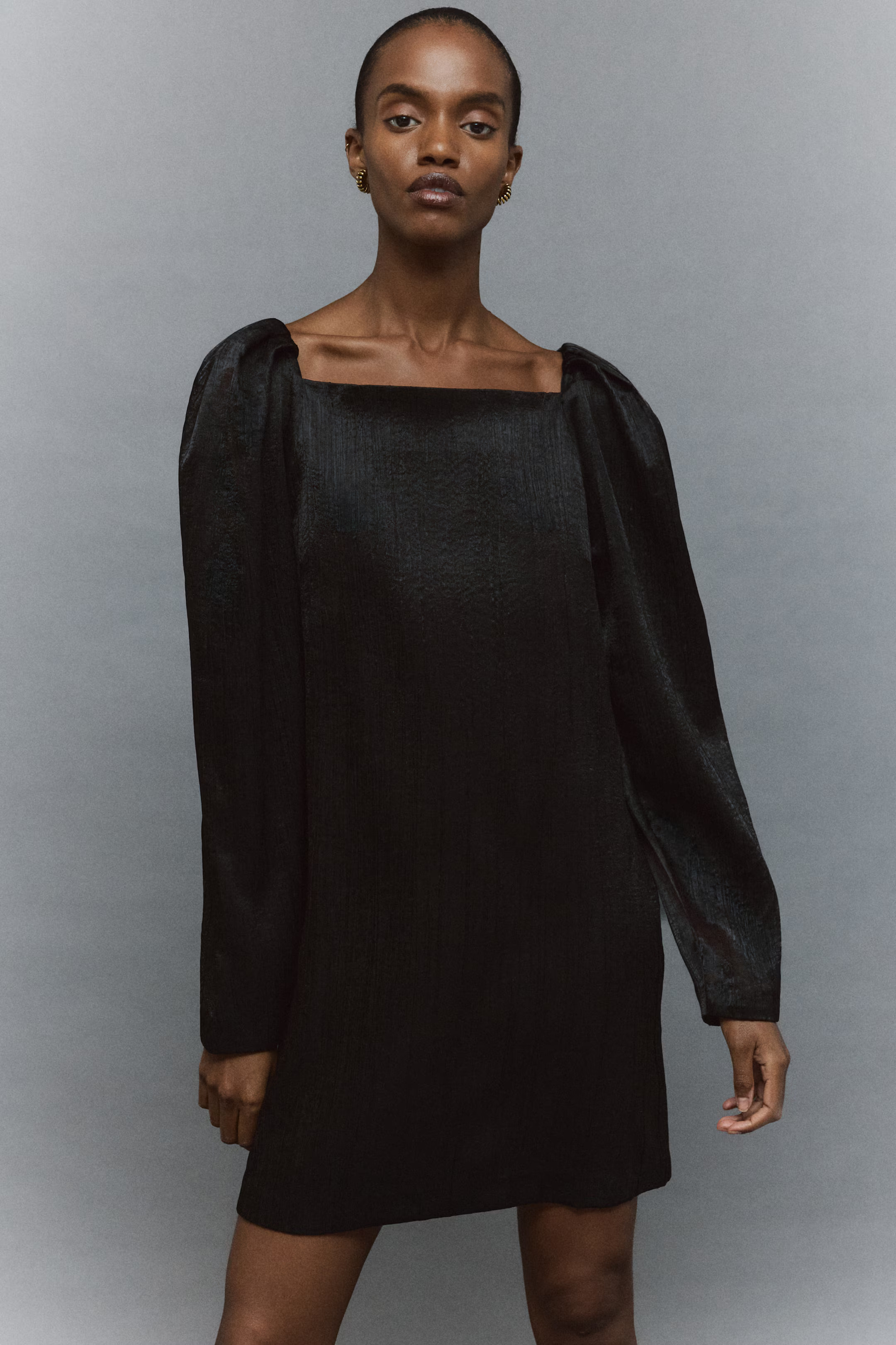 Square-Neck Crêpe Dress - Black - Ladies | H&M US | H&M (US + CA)