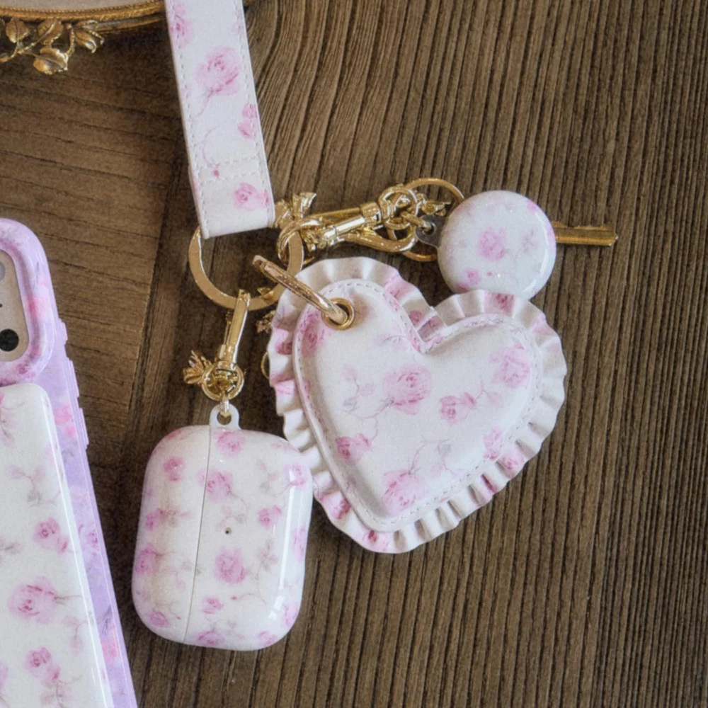 Case-Mate x LoveShackFancy Ruffled Heart AirTag Keychain Charm | Case-Mate