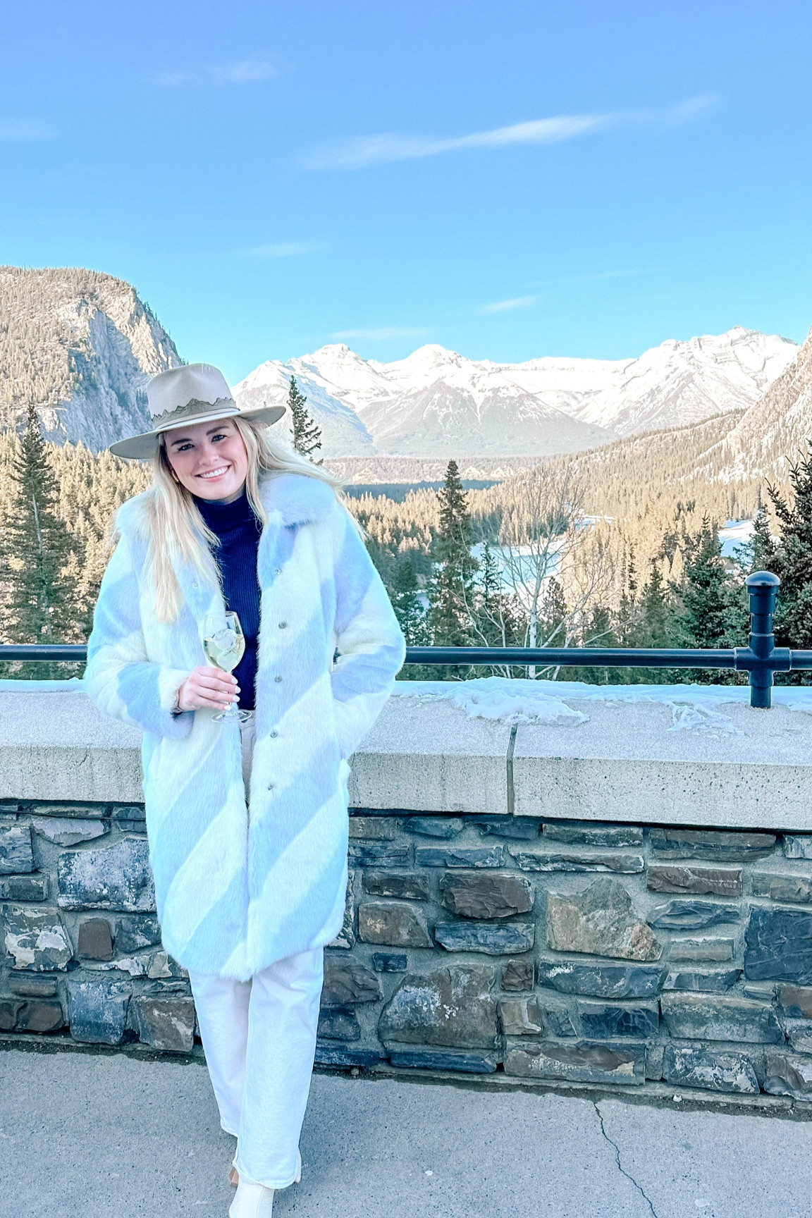 fashion but make it mountain style😍

#LTKtravel #LTKSeasonal #LTKstyletip