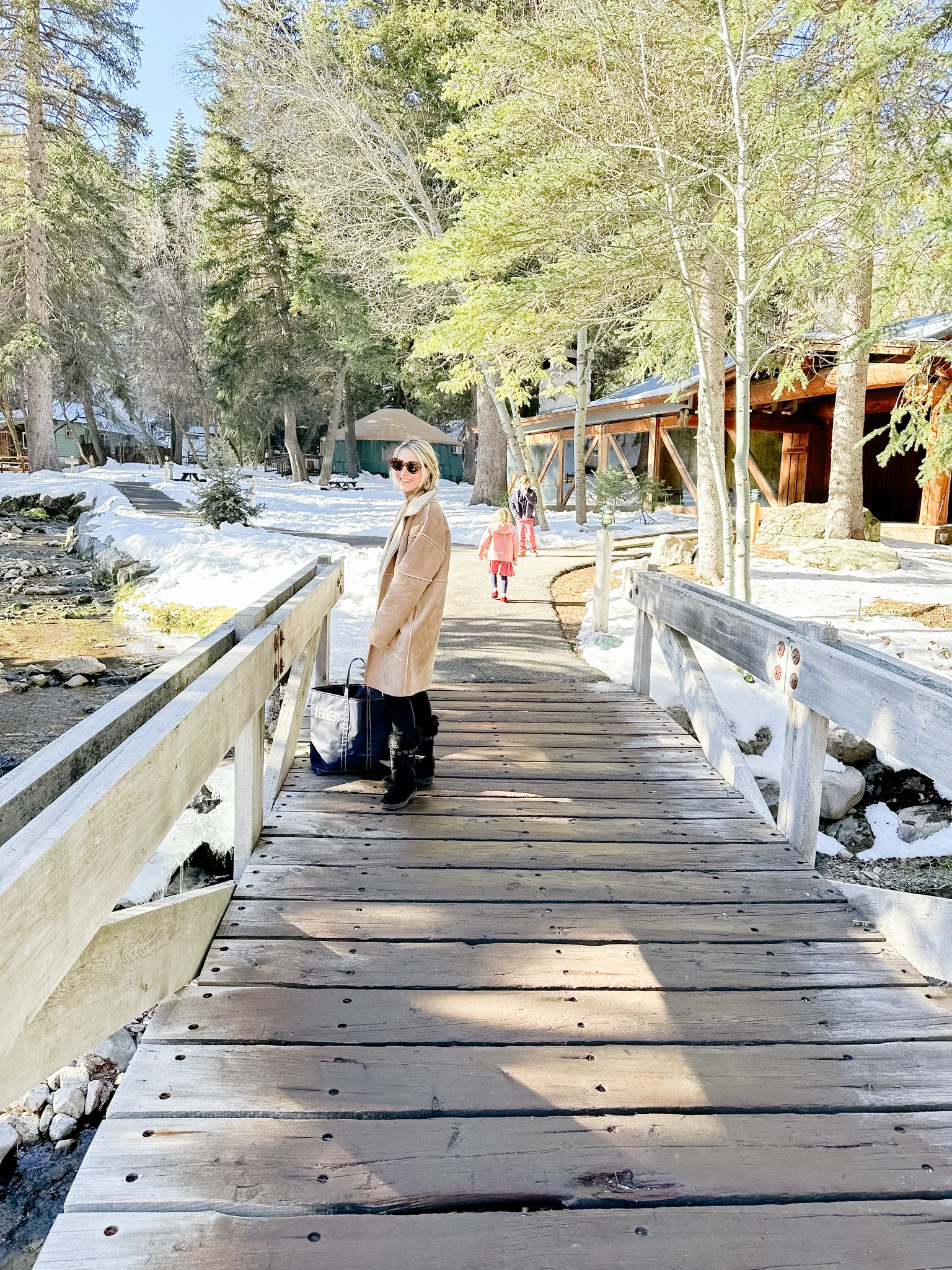 Winter outfit, ski outfit, shearling coat 

#LTKsalealert #LTKstyletip #LTKSeasonal