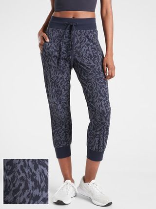 Trekkie North Printed Crop 23"" Jogger | Athleta