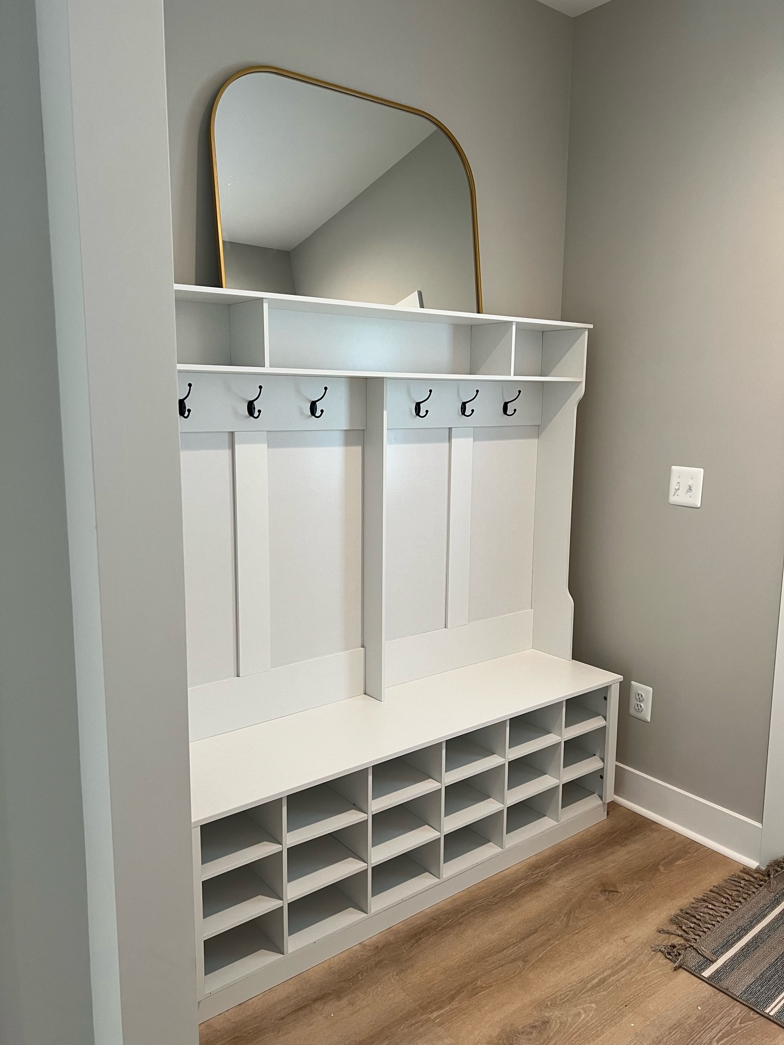 Farmhouse Hall Tree #wayfair #mudroom

#LTKHome