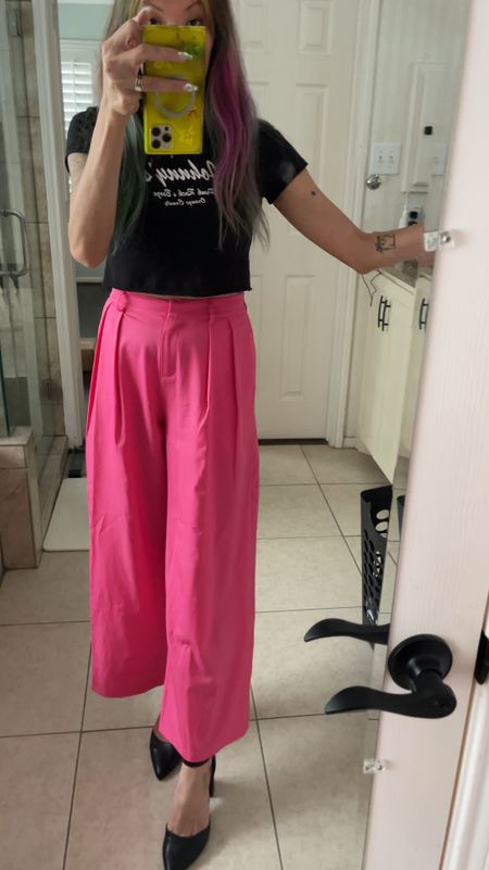 I got influenced to order these wide leg pink pants- they are available in other colors though! I’m still trying to figure out which shoes to wear these with but they are flowy, have pockets, and work with this 15 year old cropped t shirt. I may need to stick to the low-mid heel heights with the inseam length on the size small. 

Related high waisted, flowy pants, pink slacks, on Wednesdays we were pink, cropped black tee tshirt

#LTKVideo #LTKFindsUnder50