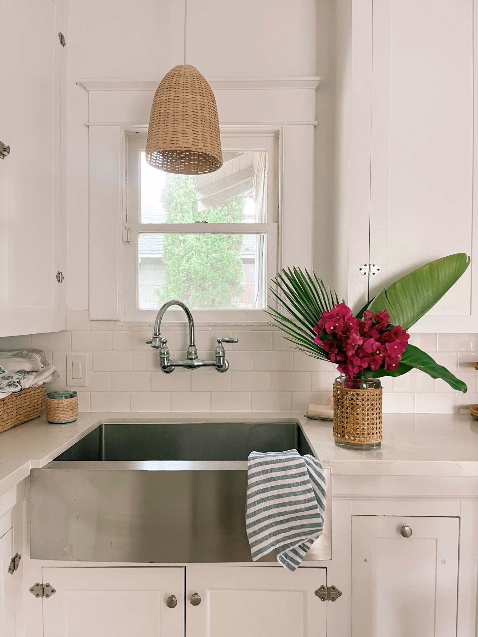 Favorite cane vases for a quick coastal spring and summer update

#LTKSaleAlert #LTKmomlife #LTKHome