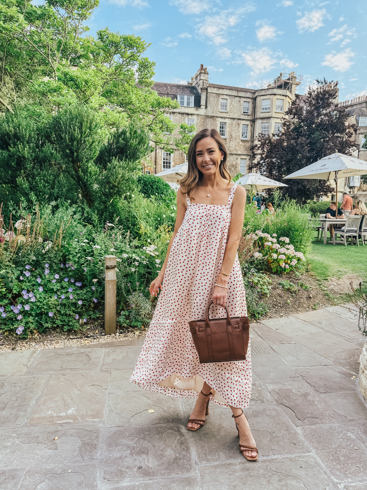 Polka dot midi dress // runs big 

#LTKFindsUnder100