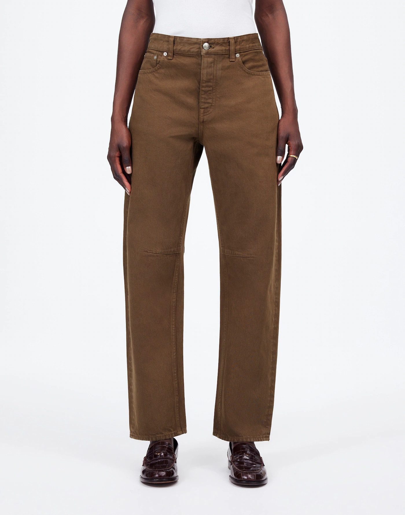 The Darted Barrel-Leg Jean in Garment-Dyed Denim | Madewell