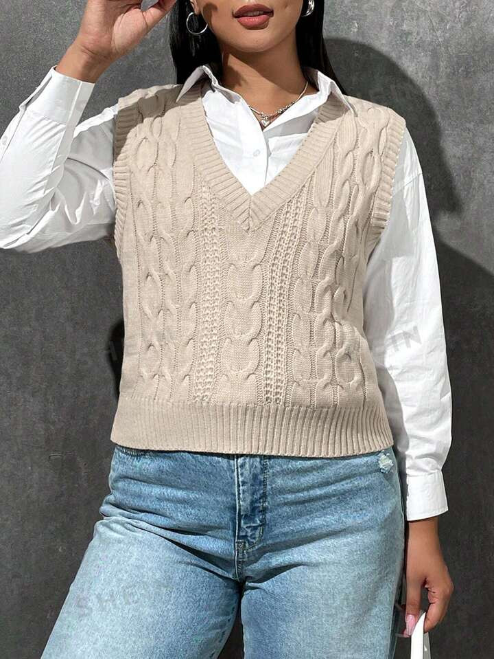 SHEIN EZwear Plus Cable Knit Sweater Vest Without Blouse | SHEIN
