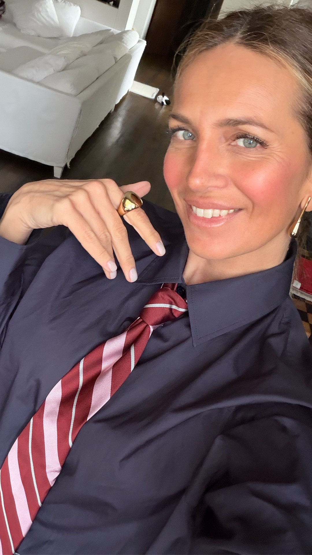 Questo look maschiaccio mi piace tanto tanto 🩷 

#LTKdayinmylife #LTKootd #LTKOver40