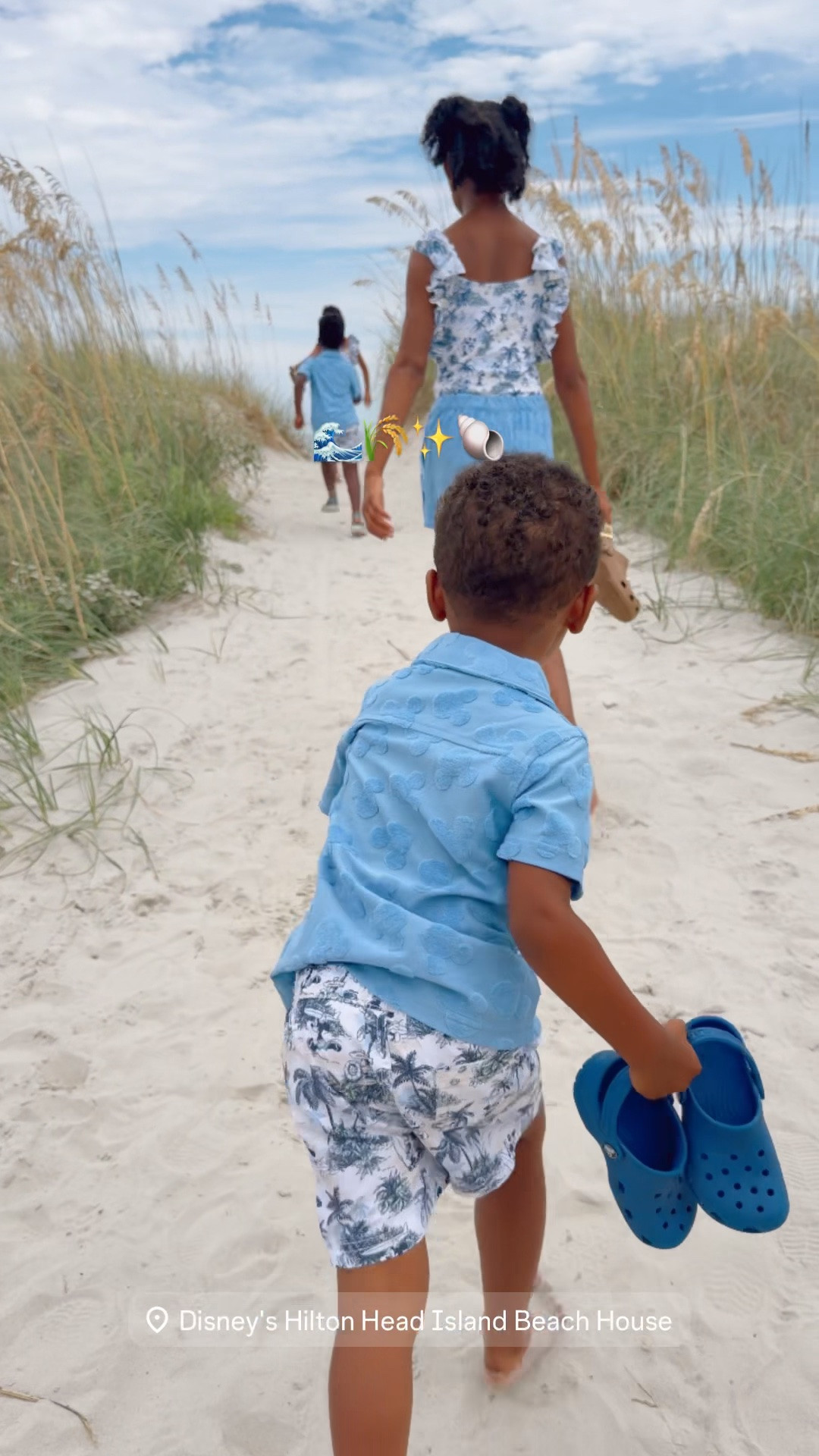 Huge sale on this adorable Disney surf collection!

#LTKmomlife #LTKKids #LTKTravel