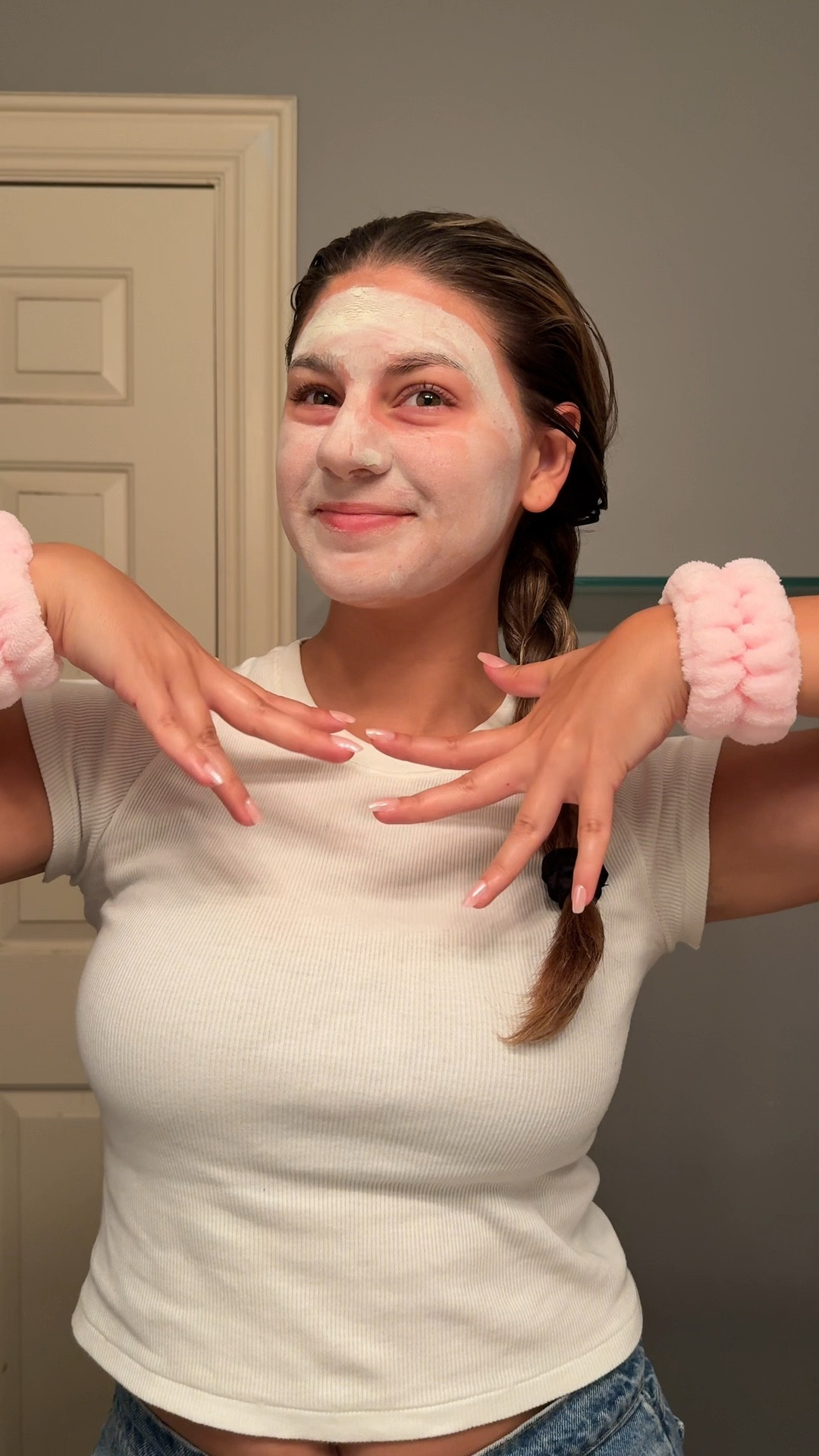 nothing like some good ole self-persuasion 🧖🏽‍♀️🫧