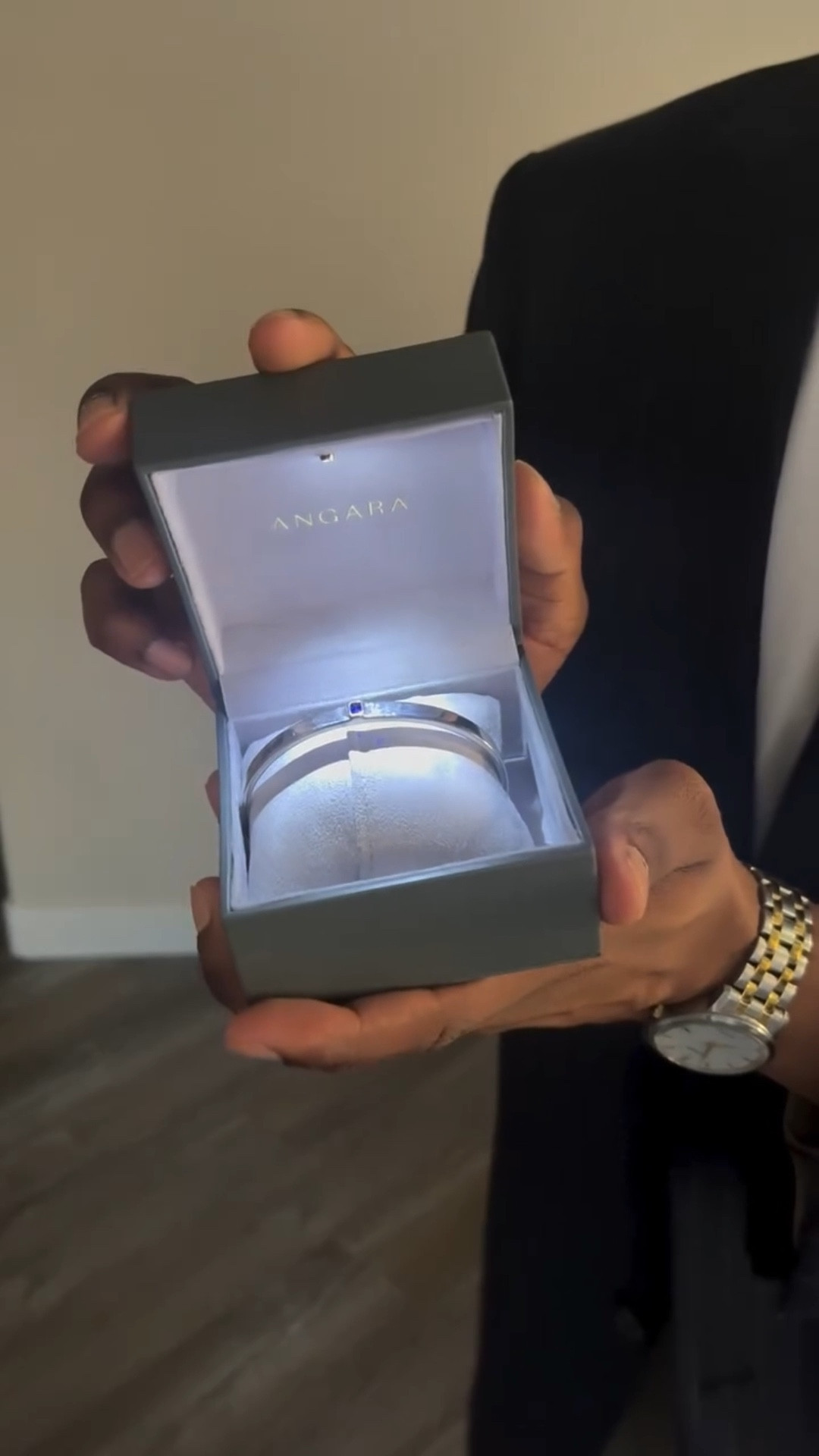 Check out @angarajewelry ‘s all-new men’s collection — designed for style and strength. The perfect gift for him: meaningful, stylish, and made to last. 

Angara brings color with intent, redefining men’s jewelry beyond just metal and diamonds. Each piece showcases thoughtful craftsmanship and distinctive design: 

Dynamic pavé adds texture and visual energy 

Signature octagonal back plate ensures lasting strength and comfort 

Bevel-edged bezels secure stones with bold, refined masculinity 

Every piece is handcrafted with premium metals and fine gemstones, designed to reflect individuality and confidence. 

💎 Use my code WILL12 for 12% off + a free gift with every purchase! #AngaraJewelry #AngaraMan #GiftExceptional #MensStyle #HolidayGifts