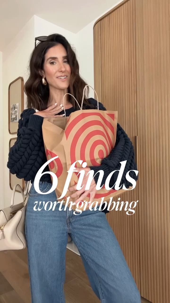 I did minimal damage at target this
Time around 🙌🏼🙈my husband would be proud.. @Target   #stylinbyaylin #aylin #stylinfinds

I’m just shy of 5-7” wearing the size : 
Jeans: 25 
Sweater: Small 
Pull on pants: XS 
Jean Jacket: XS

#LTKgrwm #LTKOver40 #LTKootd