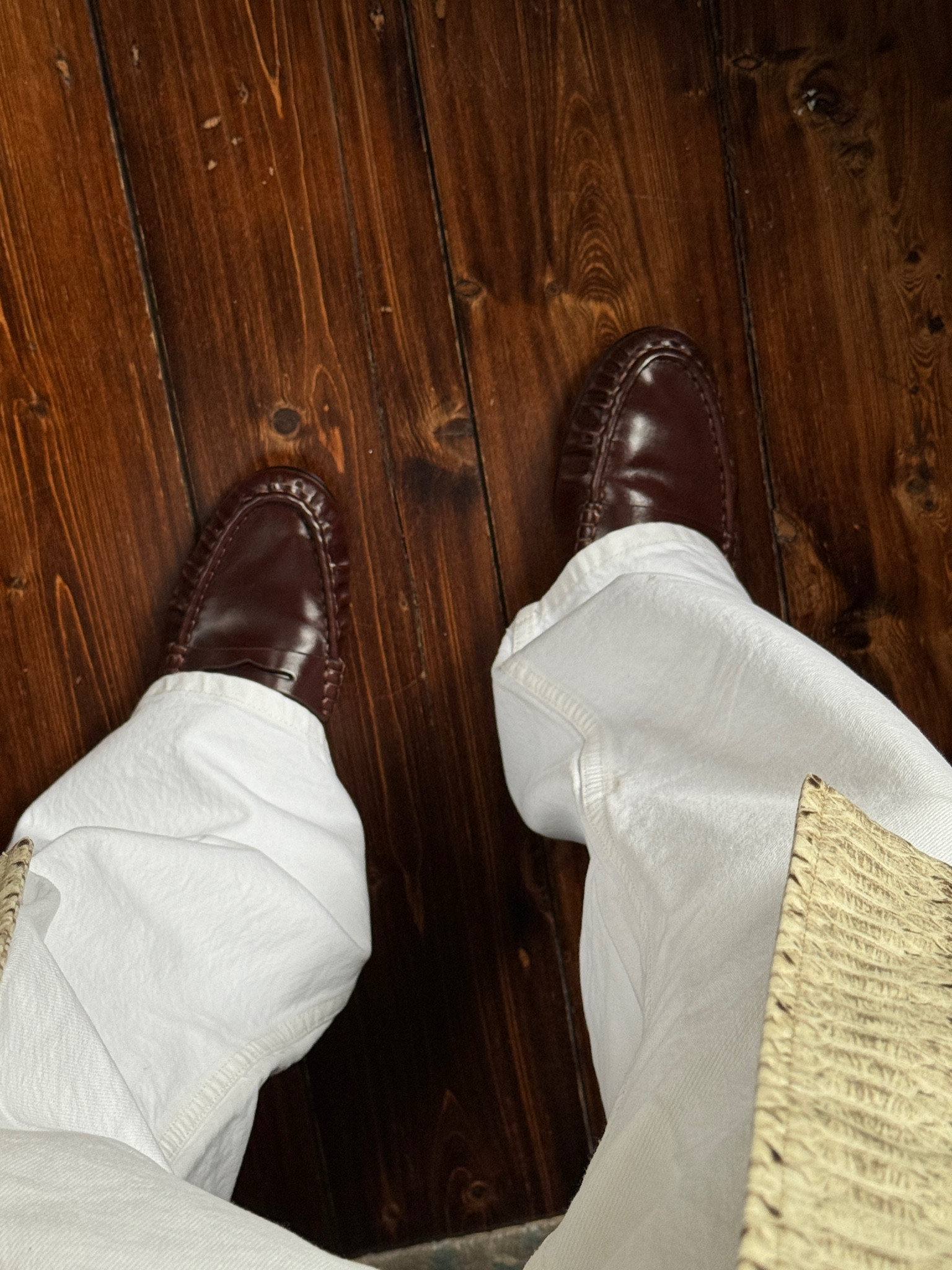 these loafers are so chic & comfy, i highly recommend 