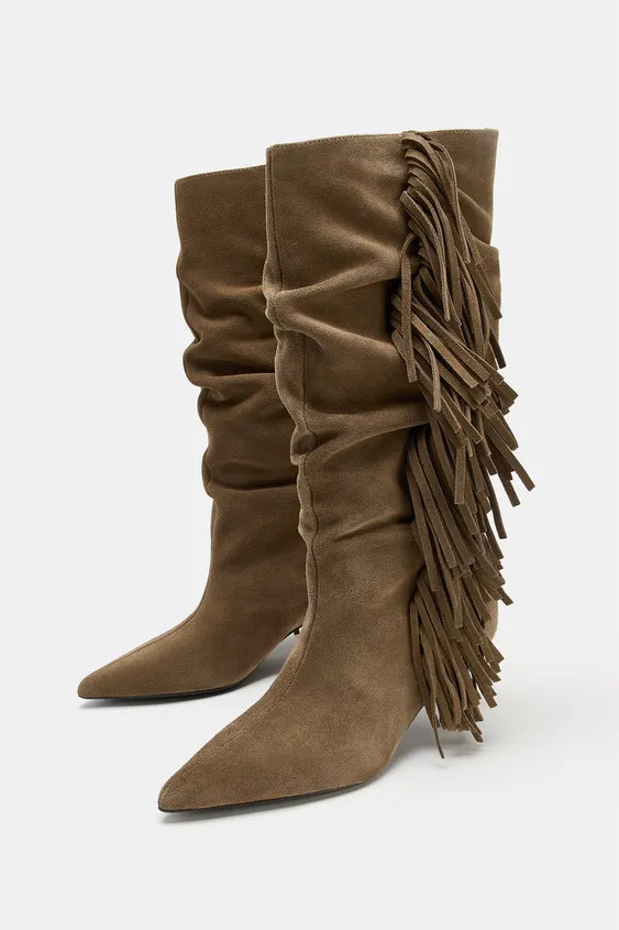 STIEFEL MIT FRANSEN AUS WILDLEDER | Zara US