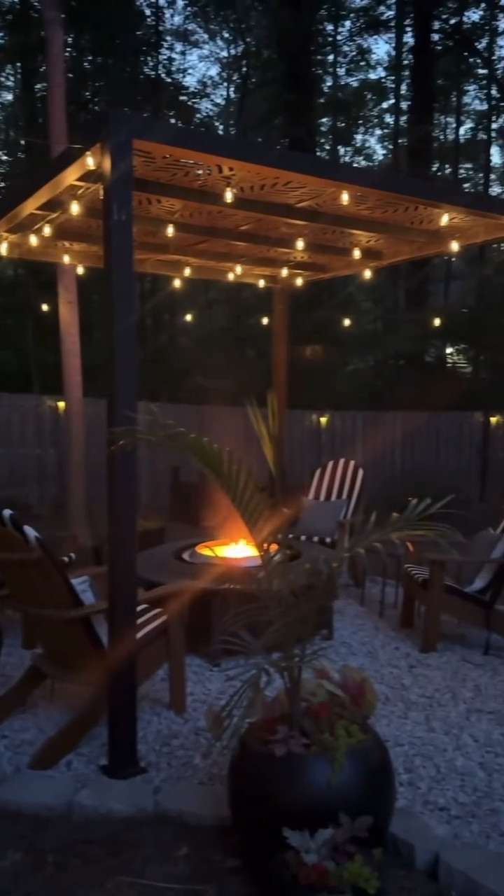 📍Save this post because its about time you stopped wishing and starting doing🙋🏿‍♀️EPISODE 2: Guide to Glow Up Backyard Edition. Here is a way to create the ultimate Firepit this season without breaking the bank or your back. You will sweat a little, but it’s good for you! Comment FIREPIT to have everything I used to pull this space together sent to you in your DM. 

Do you have a space in your yard for this?