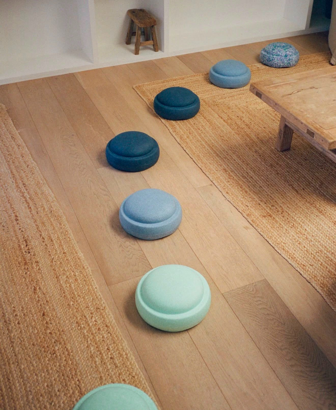 So this Waters & Greens Set has such a lovely texture, and there are so many different ways kids can play with it. Stapelstein® have now launched their new Dynamic Set, introduces new shapes and possibilities for play. I’ve tagged it as a great alternative and think it would be so much fun to give it a go! 

 #LTKuk #LTKhome #LTKkids