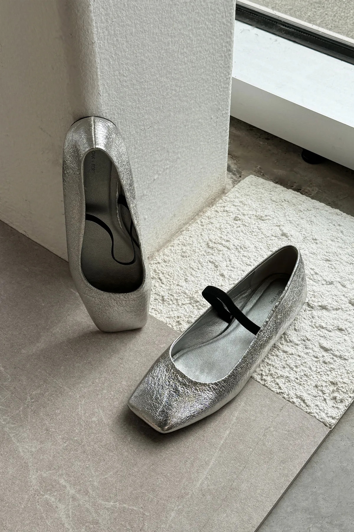METALLIC SILVER BALLET FLAT | OAK + FORT
