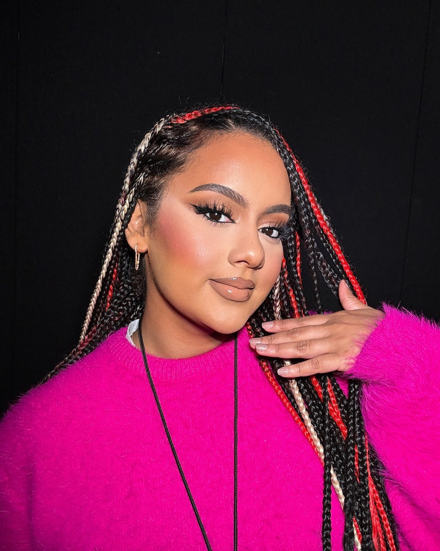 Feline eye on @bibibourelly for performing with Russ on tour 🎥
Prep @kiehls 
Foundation @esteelauder double wear 
Concealer @kevynaucoin skin enhancer 
Blush @anastasiabeverlyhills blurring serum 
Highlight @rarebeauty exhilirate 
Lips liner @etienneortega xola @patricktabeauty she’s confident @kyliecosmetics gloss drip 
Lashes @lillylashes Paris
Brows @anastasiabeverlyhills brow wiz
Eyes @fentybeauty bronzer sun stalkr palette @hourglasscosmetics single shadow burnish @cozzettebeauty initiate single 
#makeupartist #dallasmakeupartist #dallasmua ##makeup #glam #celebritymakeupartist #dallascelebrity #dallasinfluencer #alayzacaseymakeup #influencer #dallasblogger #dallascontentcreator #contentcreator

#LTKU #LTKBeauty