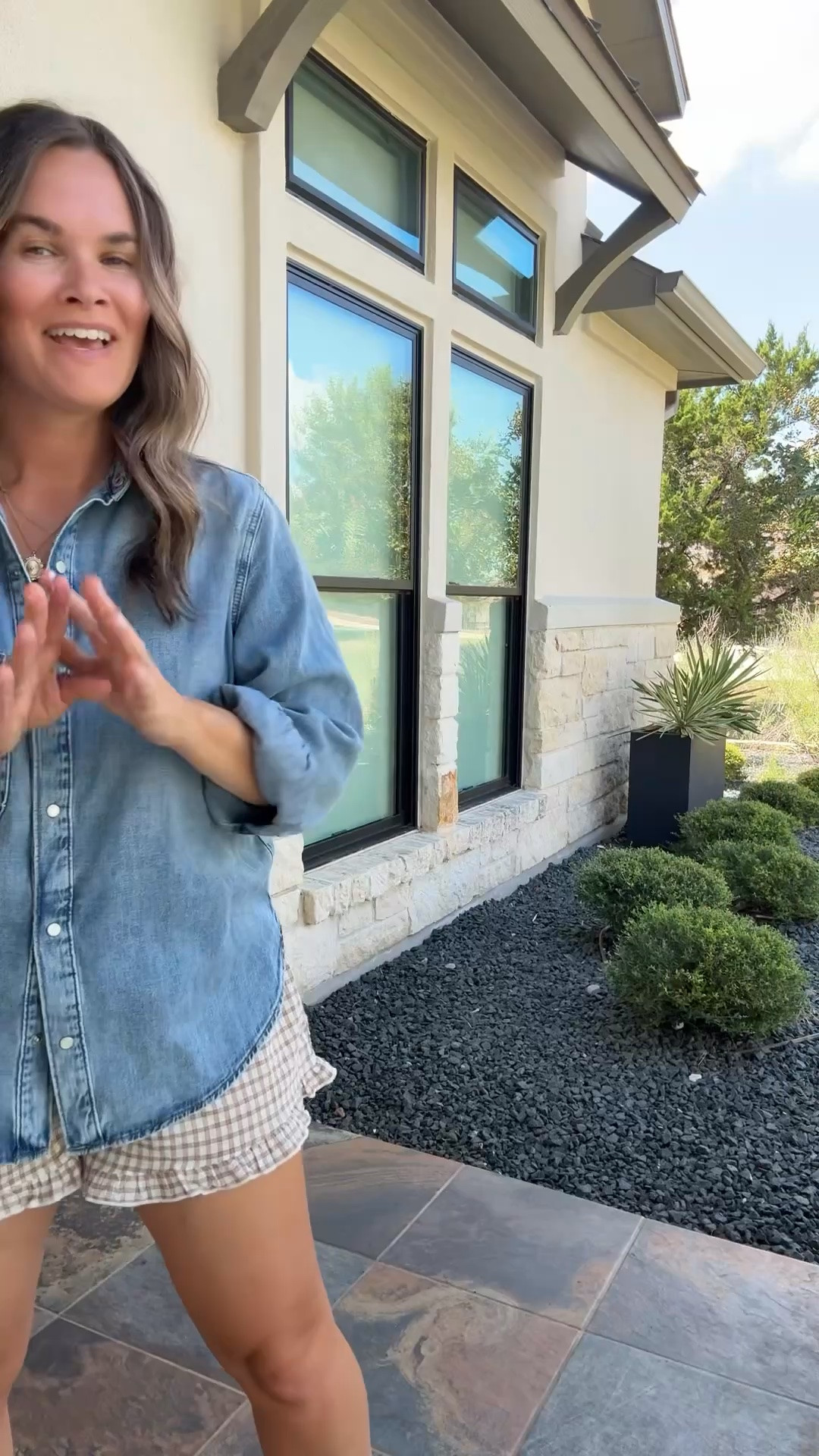 An oversized denim button-down is one of those pieces you’ll wear a million ways 💙 Perfect for that in-between fall weather.

#LTKootd #LTKmomlife #LTKSeasonal