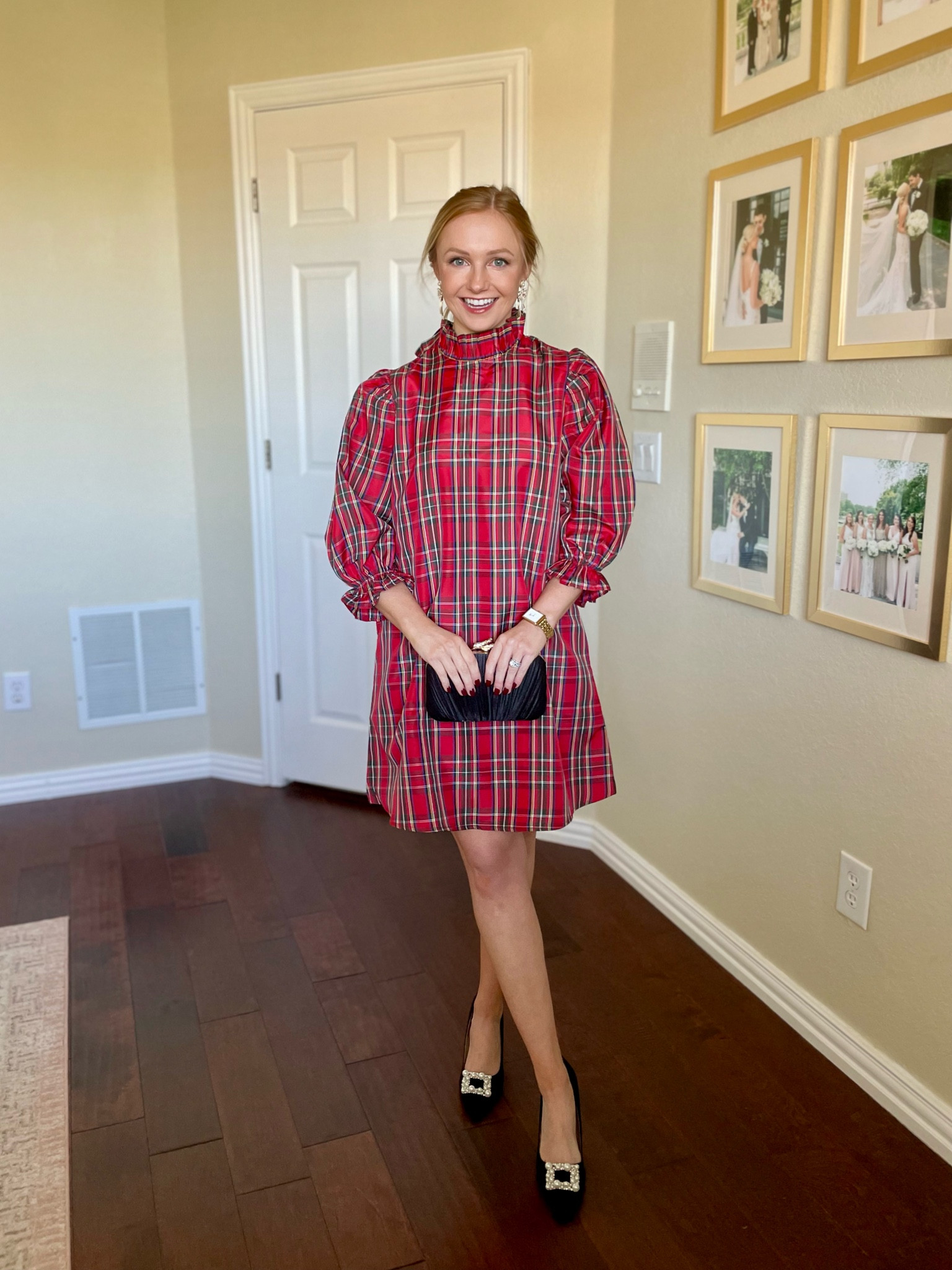 Wearing an XS in the dress | tartan dress, holiday dress, Christmas dress, holiday party outfit 

#LTKHoliday #LTKFindsUnder100 #LTKSeasonal