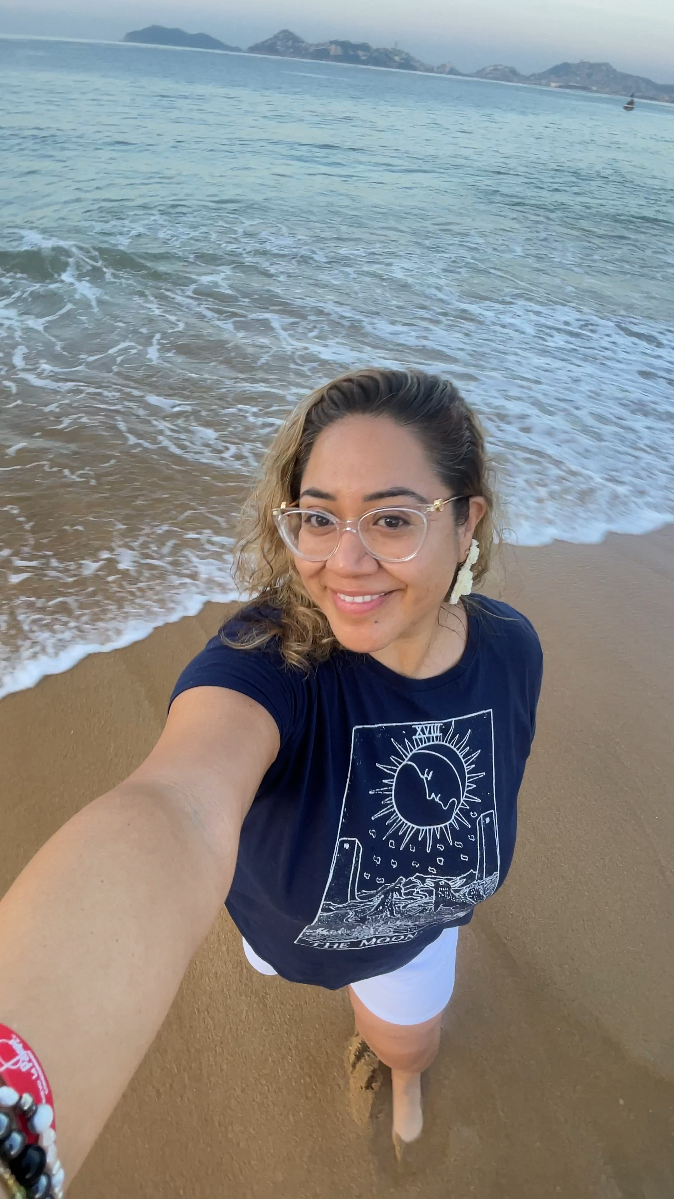 The Moon tarot tee from Amazon. On sale now!

#LTKTravel #LTKActive #LTKSaleAlert