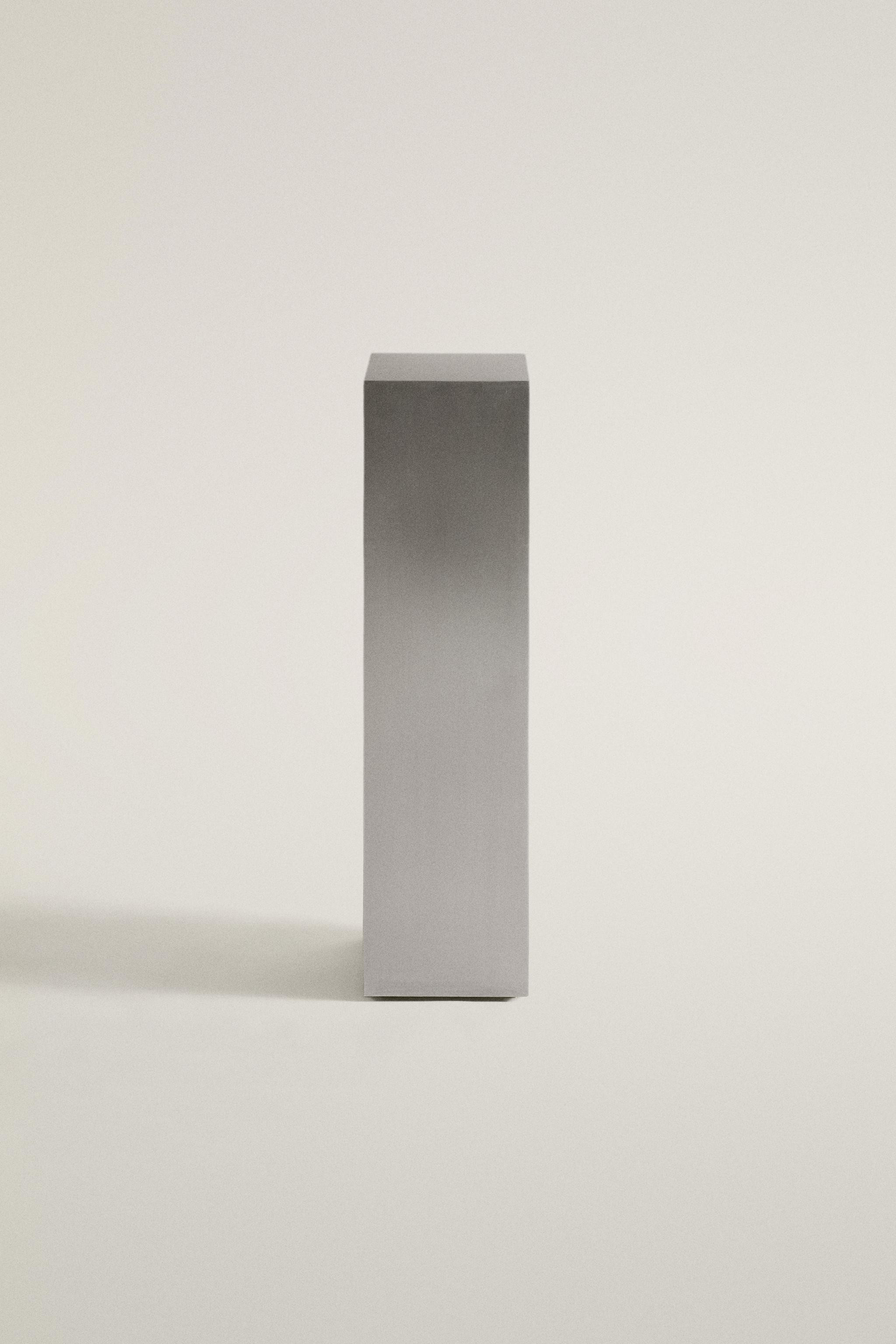 PEDESTAL AUS GEB\u00dcRSTETEM EDELSTAHL | STUDIO MARY LENNOX | Zara DE