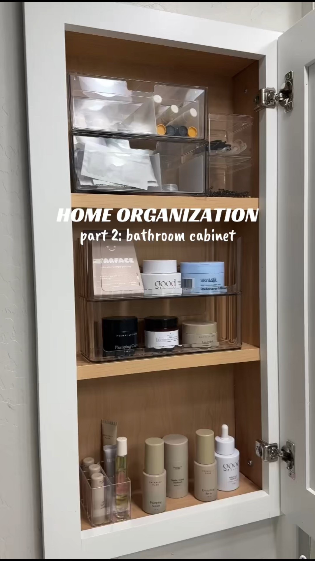 Reply LINKS and I’ll send your my Amazon organization finds! If you have a shallow medicine cabinet in your bathroom, here are some easy storage solutions that make the most of the space! 

Everything also linked via Amazon storefront - link in bio! 

#amazonfavorites #amazonorganization #bathroomorganizing #bathroomorganizer #organized 