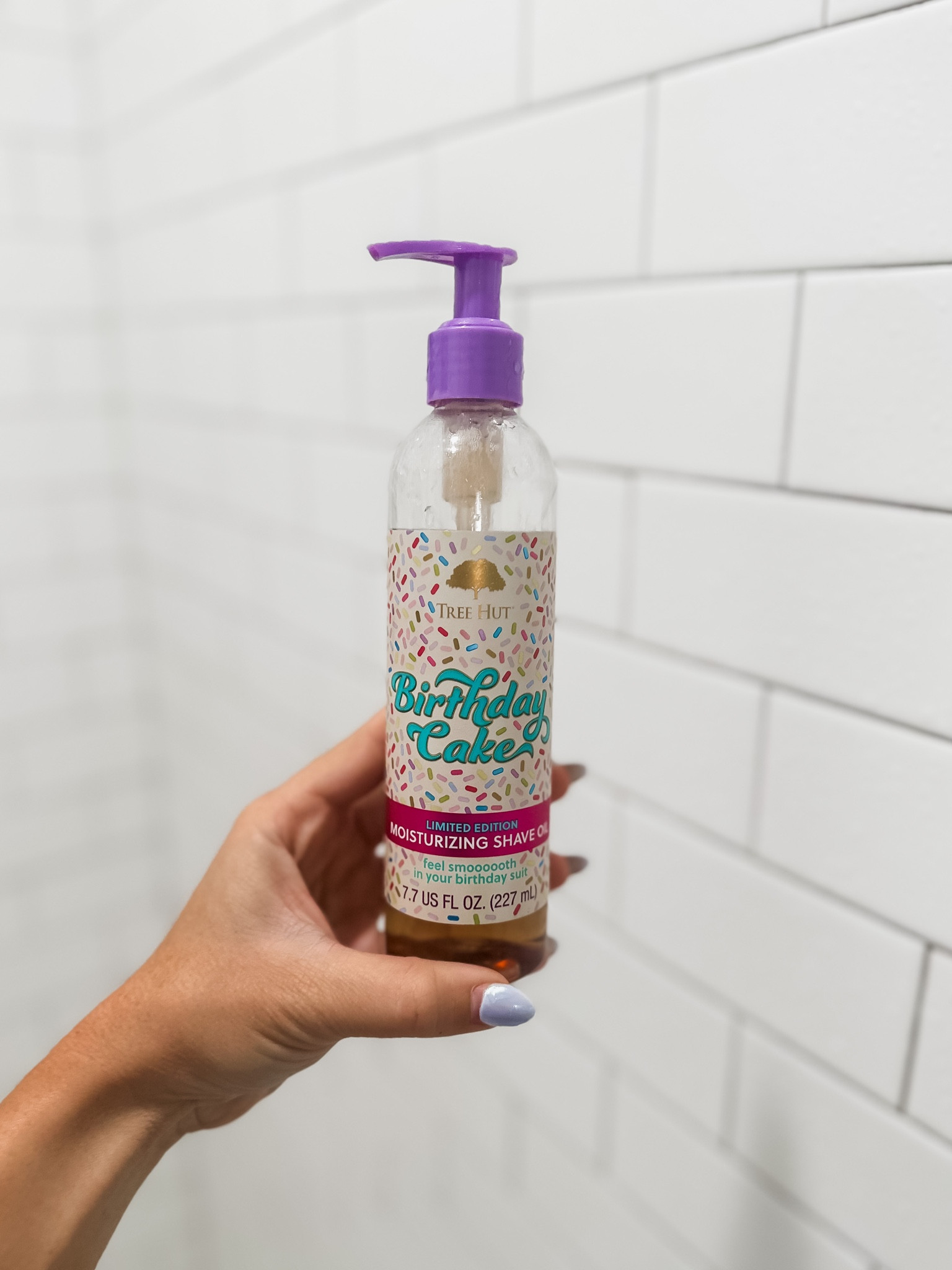 This shave oil is ✨MAGIC✨ gets you the closest shave with smooth and hydrated skin! #shaveoil #treehut #shower #beautymusthaves #ulta

#LTKbeauty