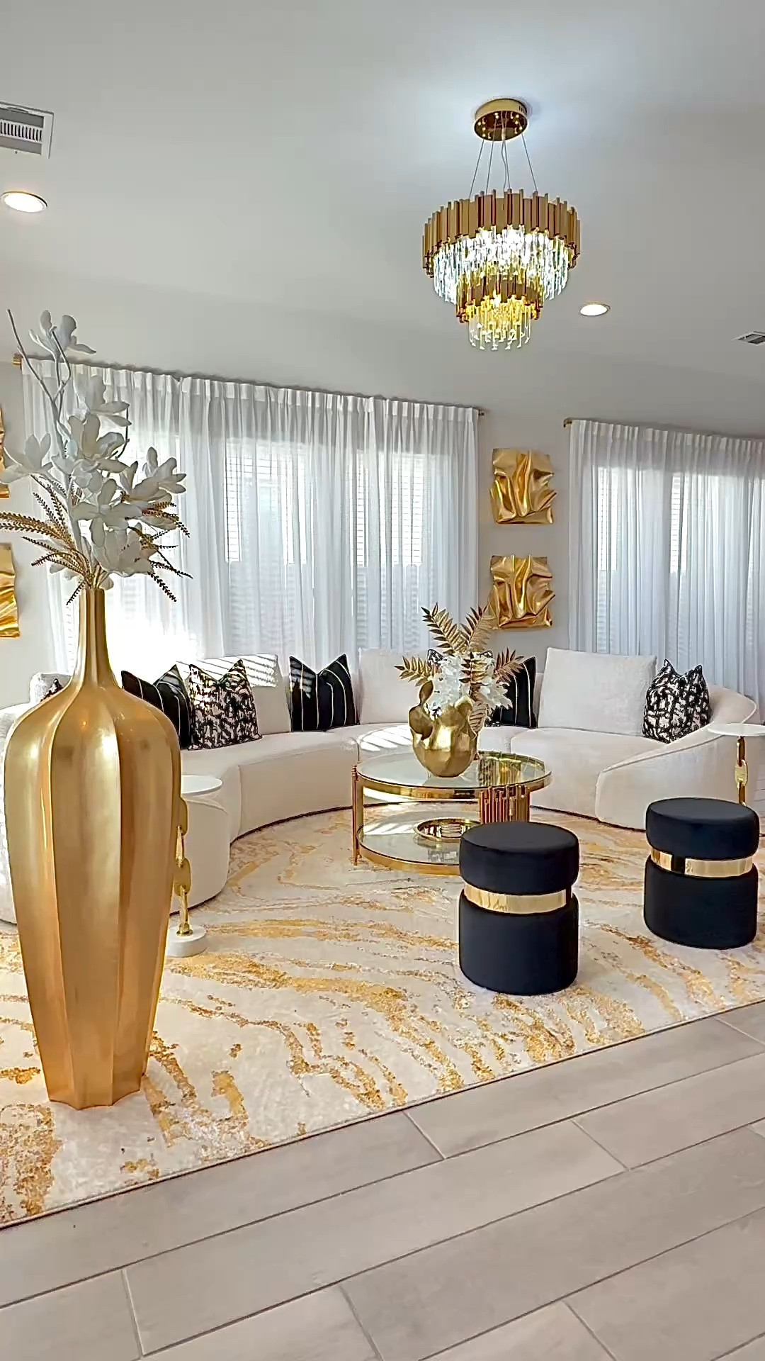 Living Room Vibes ✨🤍🖤

#LTKHome #LTKSaleAlert
