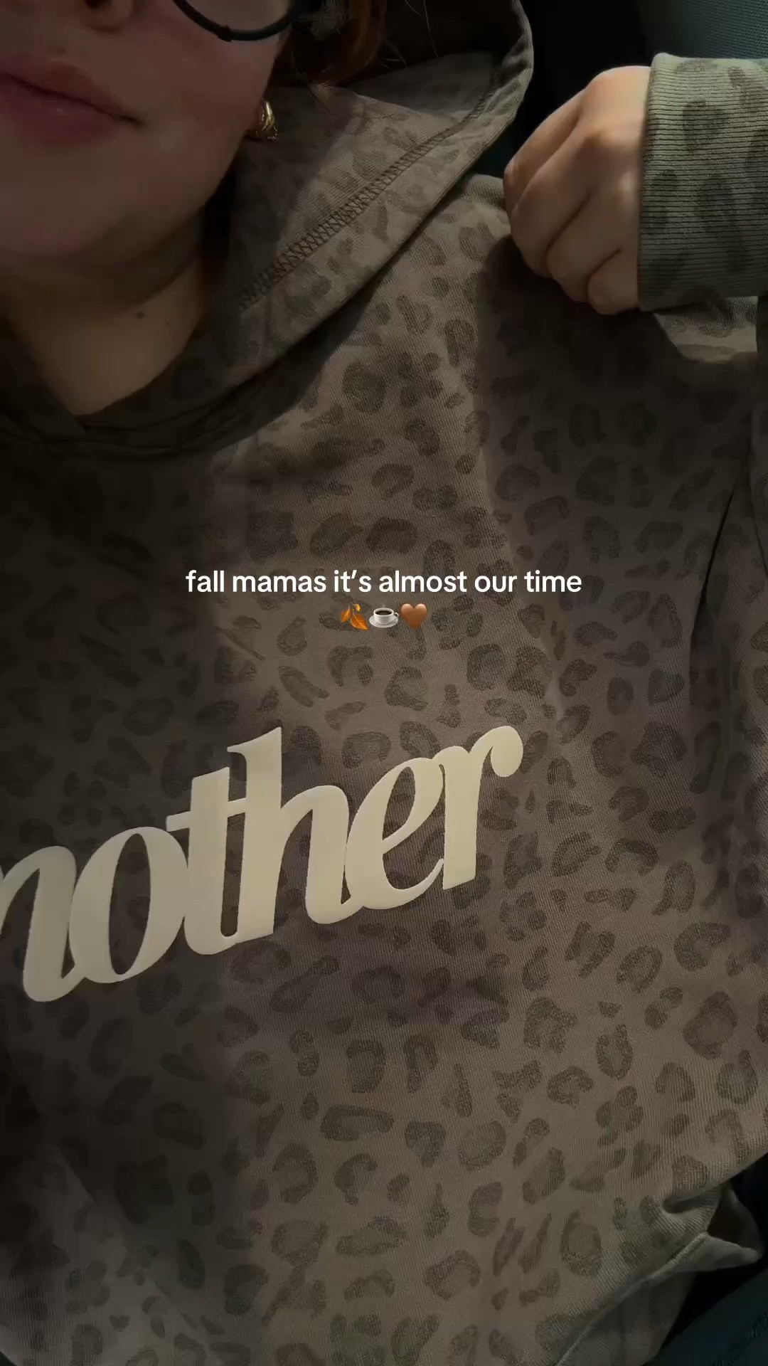The cuuuutest fall hoodie

#LTKmomlife #LTKootd