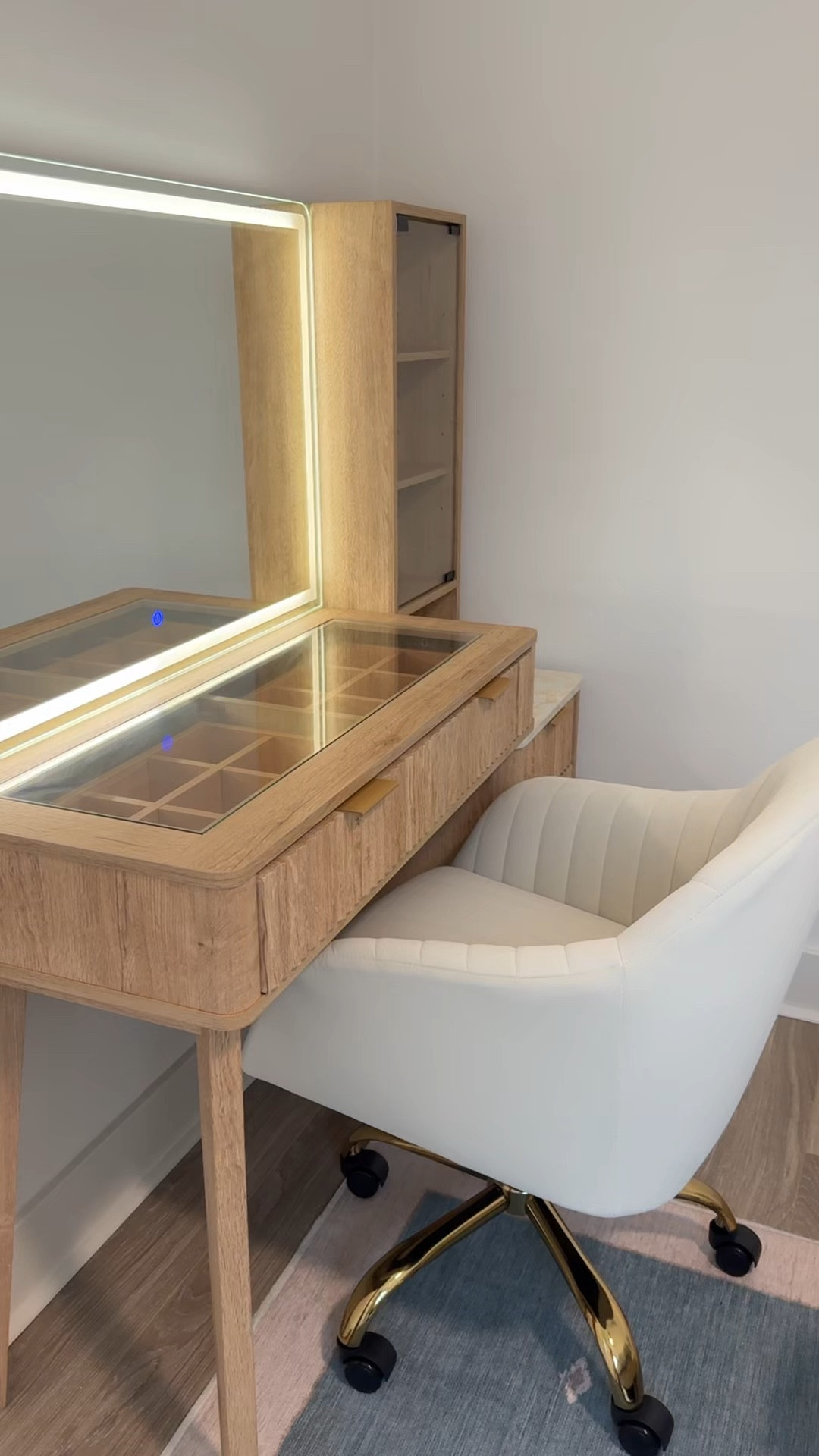 Makeup vanity organizing time!🫶🏽💄💕

#LTKCyberWeek #LTKHome #LTKBeauty