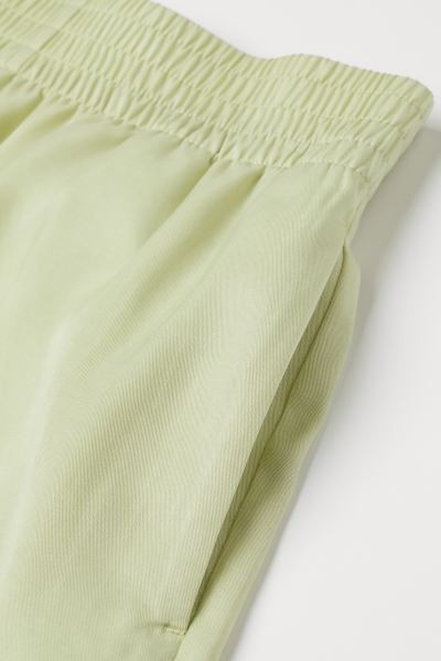 Pull-on shorts | H&M (UK, MY, IN, SG, PH, TW, HK)