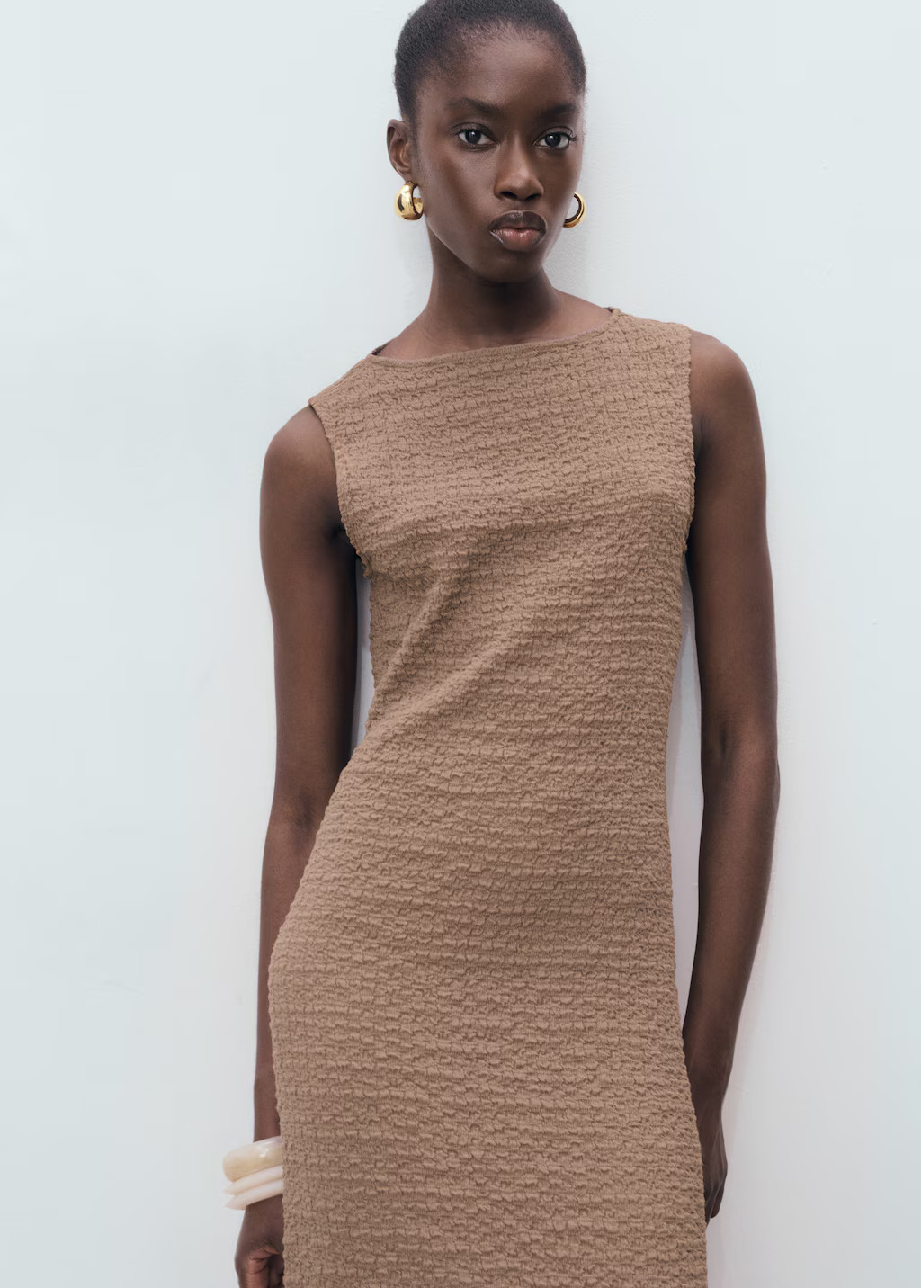 Fitted textured dress - Women | MANGO USA | Mango (US/MX/AU)