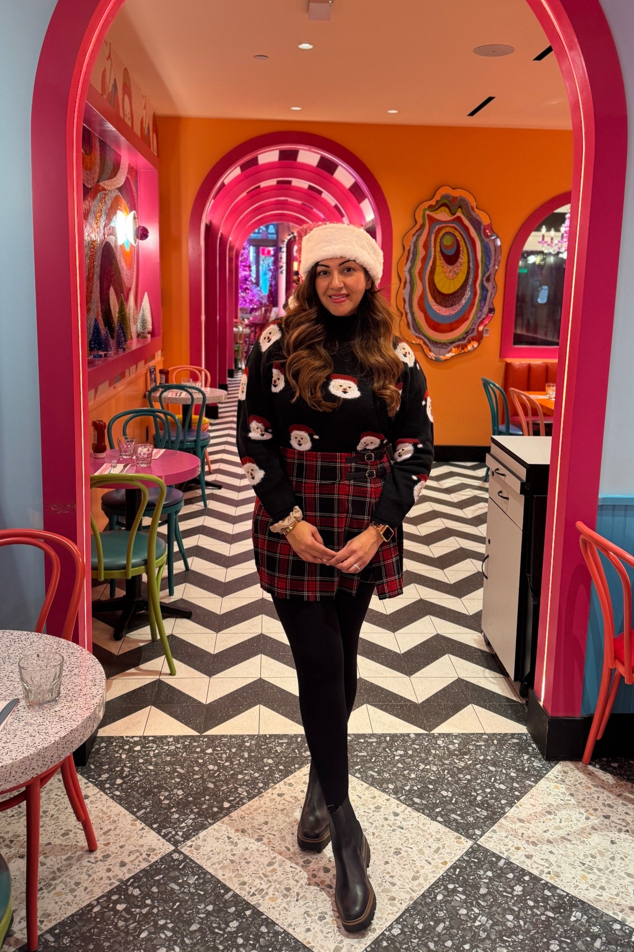 Sequins + Santa… the perfect balance of festive and chic ✨🎅🏻
This sequin midi skirt dresses up the cutest Santa sweater — perfect for holiday parties, office celebrations, or a girls-night gift exchange.

#SequinSkirtOutfit
#ChristmasSweaterStyle
#HolidayPartyOutfit
#FestiveWorkOutfit
#HolidayOutfitInspo
#ChicHolidayStyle#LTKStyleTip #tartanskirt

#LTKSeasonal #LTKTravel #LTKHoliday