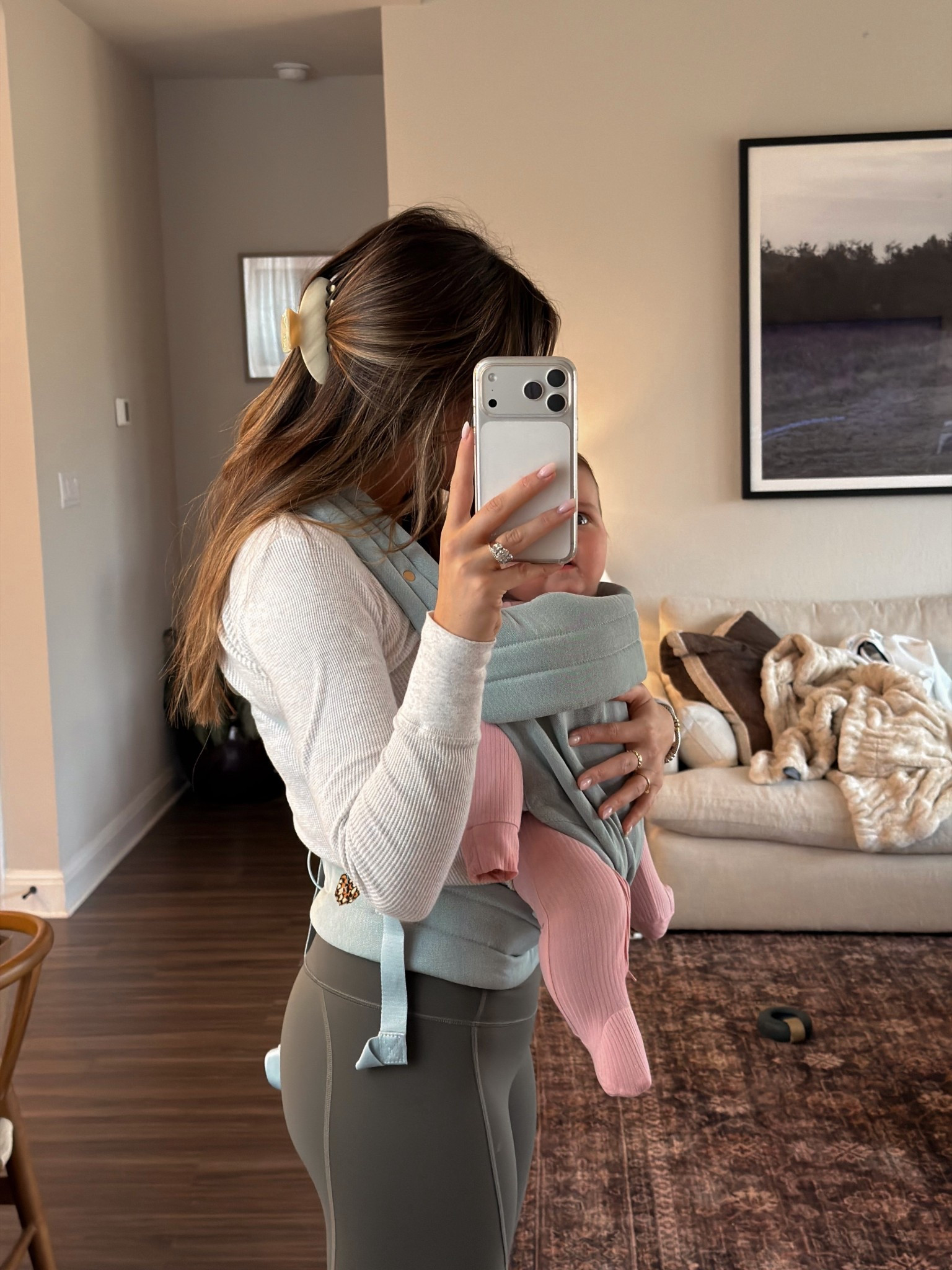 Best baby carrier & best hair clip 

#mabebabycarrier #babycarrier #baby #momlife

#LTKBaby #LTKKids #LTKmomlife