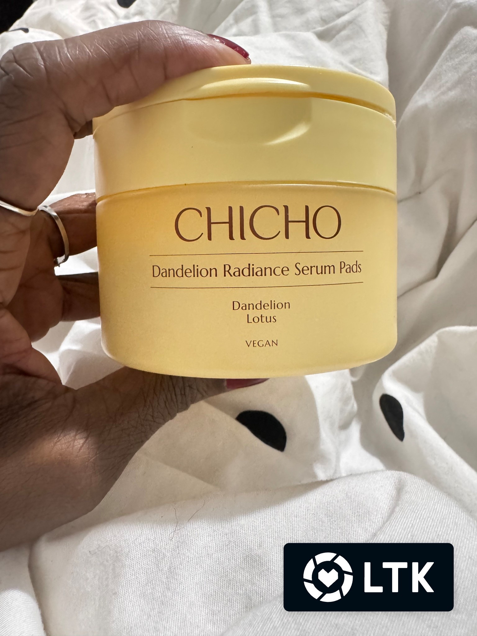 Skin feeling dull? Not anymore ✨ These Chicho serum pads have my face hydrated, smooth, and GLOWING in seconds. Effortless skincare, real results 🤍 

#LTKselfcare #LTKBeauty #LTKdayinmylife