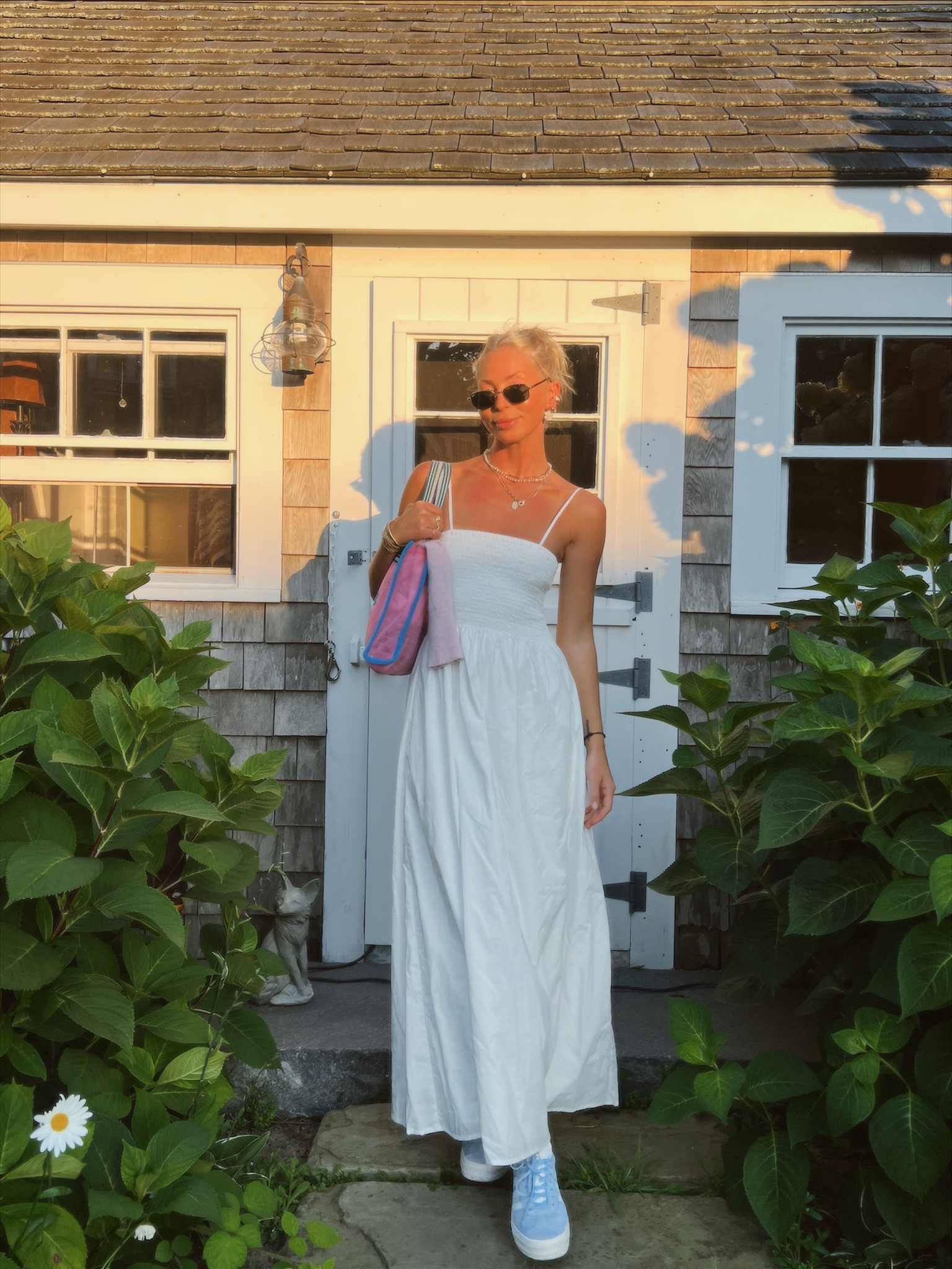 Easy dress to throw on, can be dressed up or down. Obsessed with the fit/waist- very flattering 

#LTKeurope #LTKSeasonal #LTKstyletip