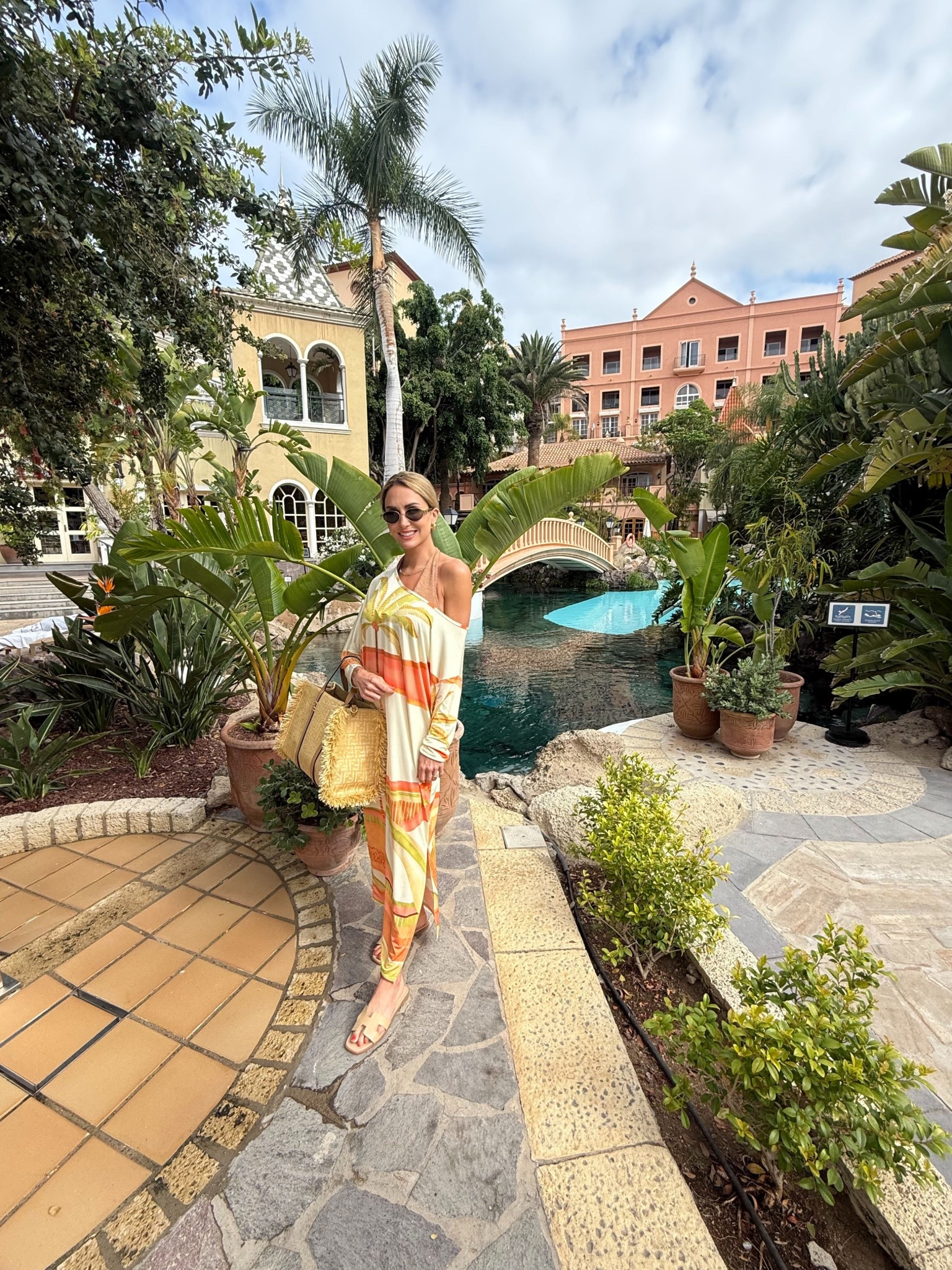 Packing for your next vacation? A caftan is always a good choice! So versatile- you can wear from breakfast to pool, to cocktails! 

Coverup, mom style 

#LTKTravel #LTKStyleTip