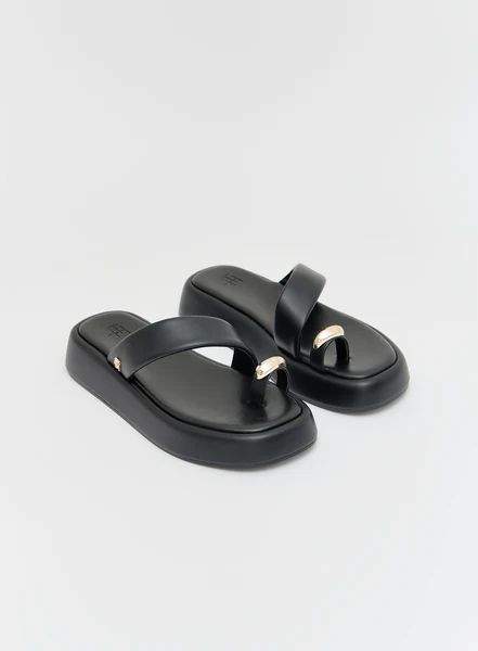 Black PU Flatform Sandal- Rowan | 4th & Reckless
