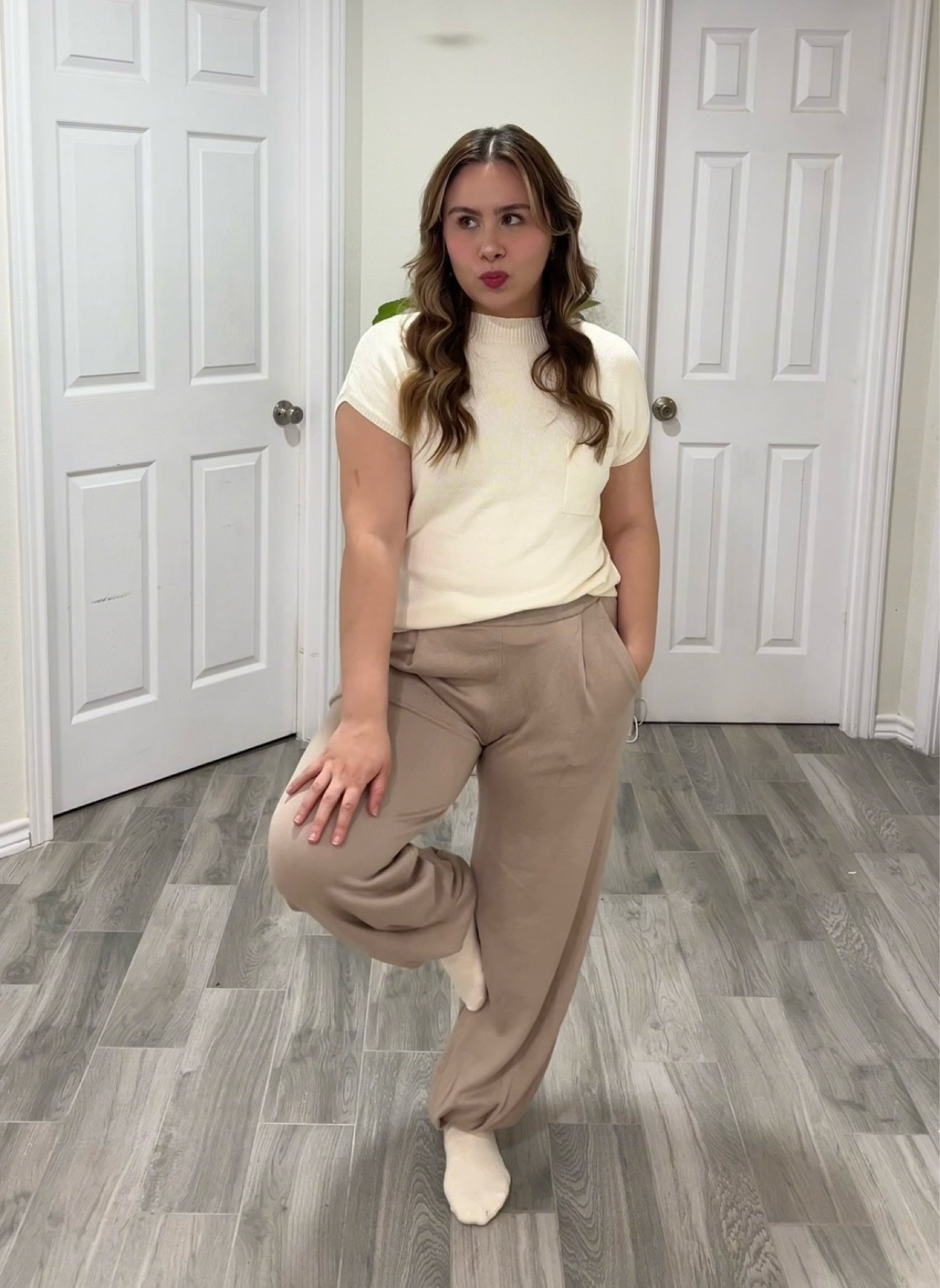 So soft and comfy! Wearing a large 
Soooo many color options 

#LTKStyleTip #LTKMidsize #LTKxPrimeDay