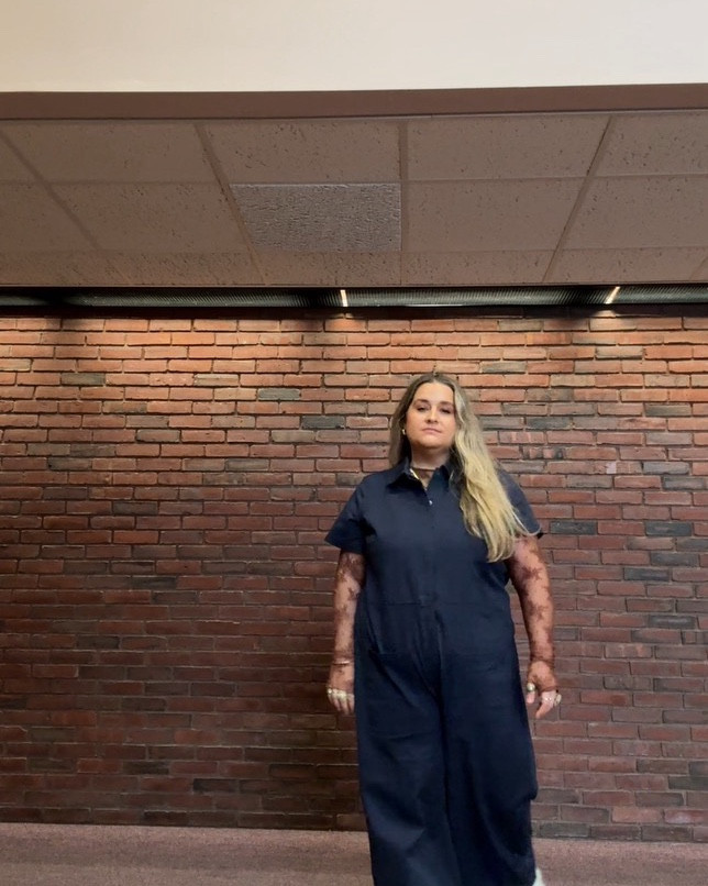 Size-16 I love a onesie 

#LTKMidsize #LTKPlusSize #LTKWorkwear