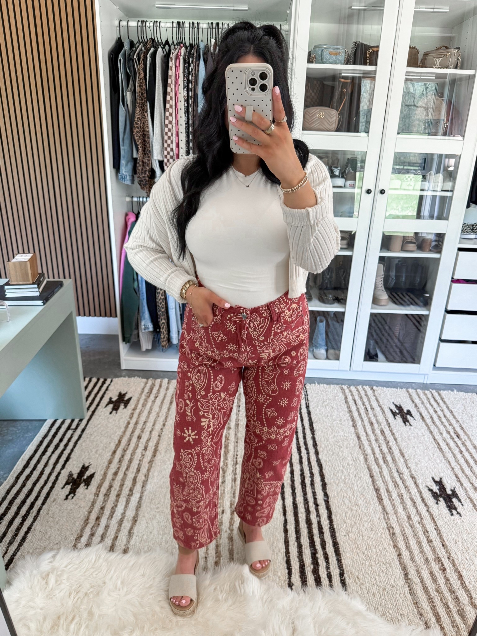 Spring Outfit for Church 🤍

Tee - small
Cardigan - medium
Bandana Print Jeans - medium (sized up one for the bump)

 Are these not the coolest jeans ever?! I love the bandana print! Styled them with this basic white fitted tee, this neutral ribbed cardigan & these platform sandals! (Would also make a cute brunch outfit 👏🏼) 



#LTKBump #LTKootd