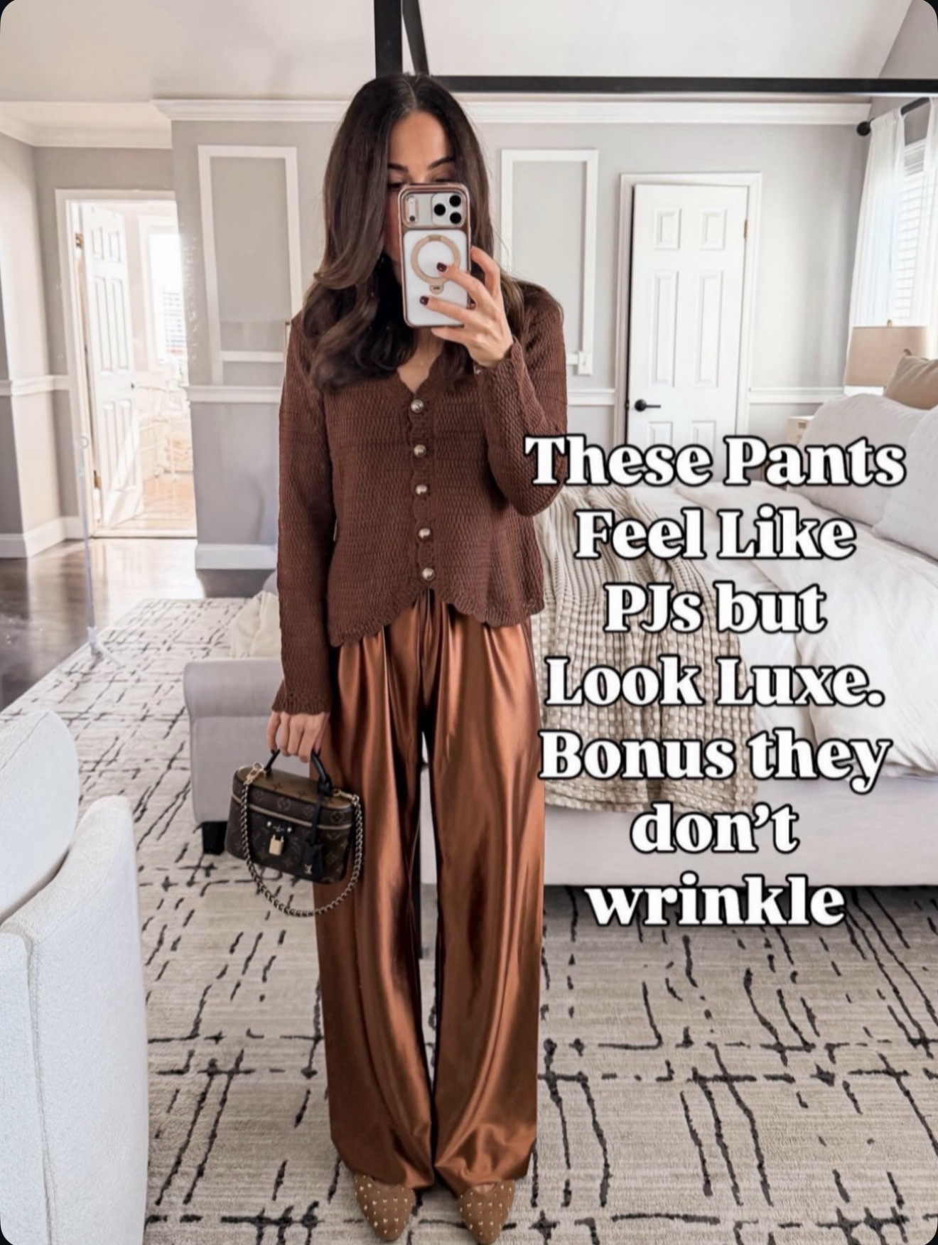 These feel like pajamas but look SO luxe — zero wrinkles too 🙌 🔗⬇️

#LTKHoliday #LTKOver40 #LTKSeasonal